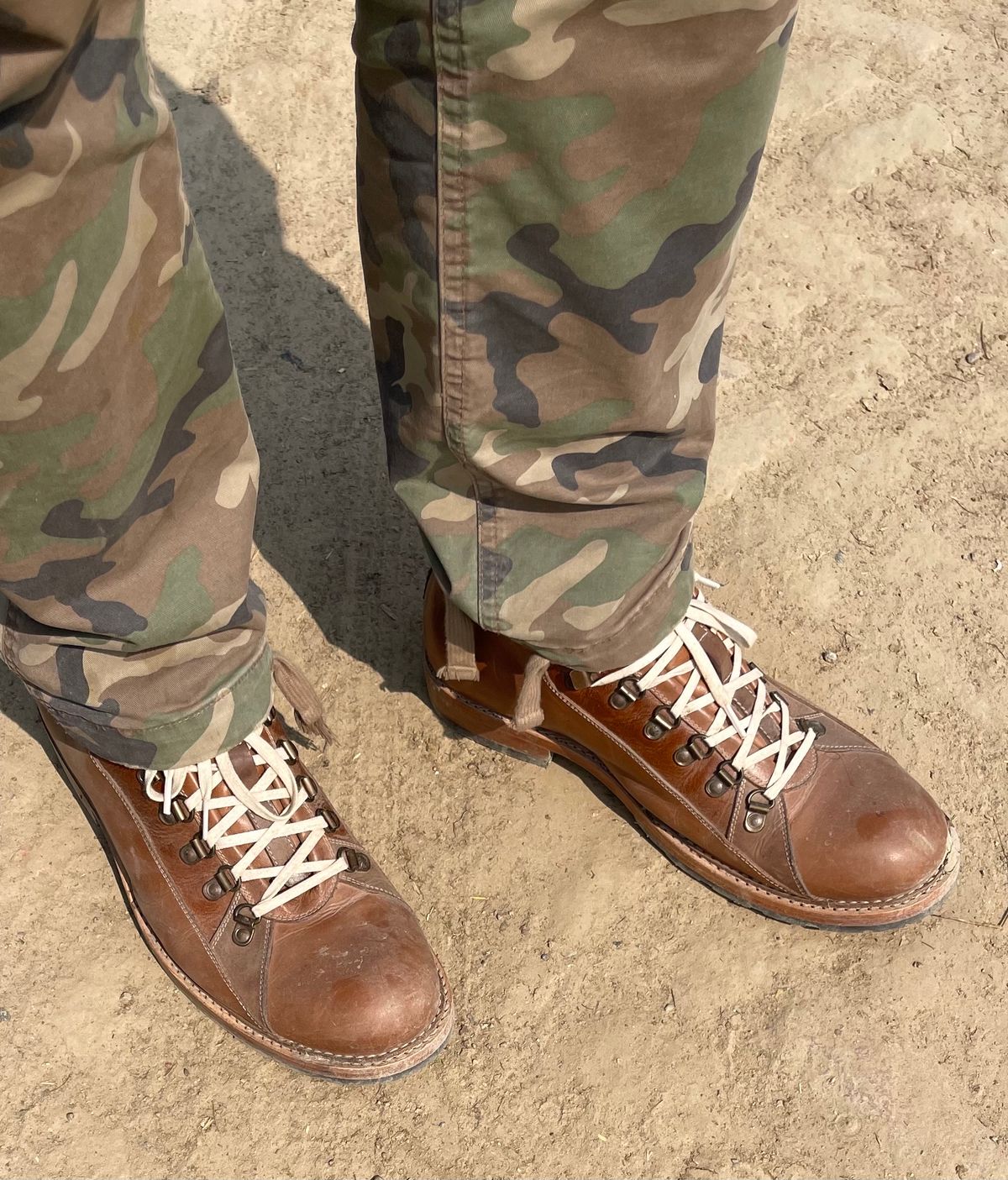 Photo by technolounge1001 on October 27, 2022 of the Blkbrd Shoemaker Unlisted Model in Unknown Leather.
