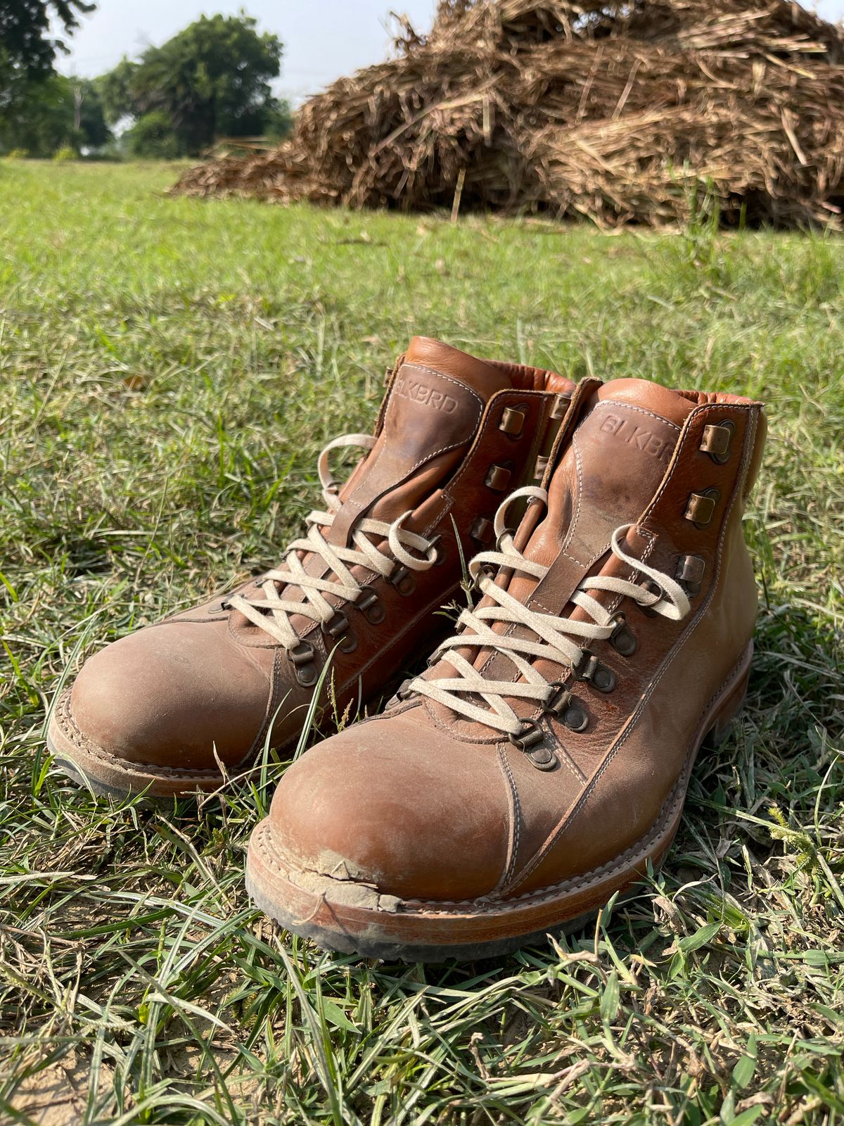 Photo by technolounge1001 on October 27, 2022 of the Blkbrd Shoemaker Unlisted Model in Unknown Leather.