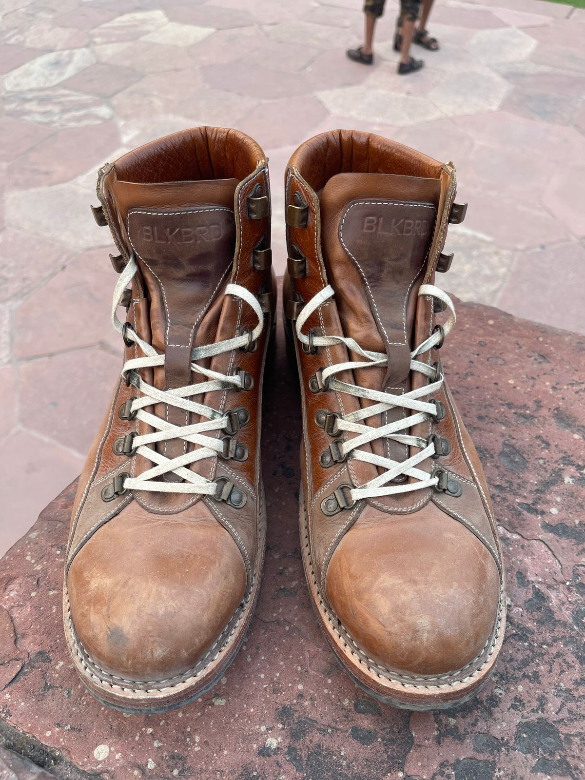 Photo by technolounge1001 on November 5, 2022 of the Blkbrd Shoemaker Unlisted Model in Unknown Leather.
