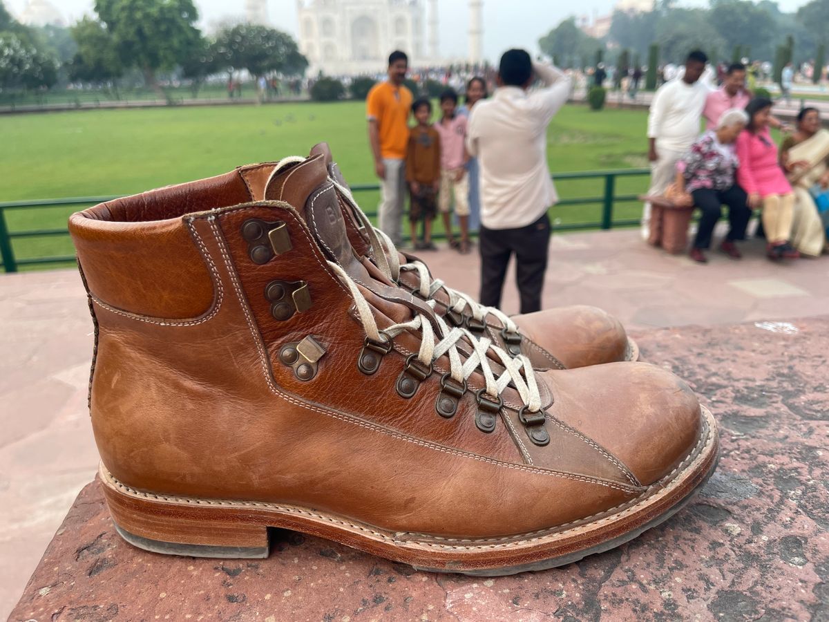 Photo by technolounge1001 on November 5, 2022 of the Blkbrd Shoemaker Unlisted Model in Unknown Leather.