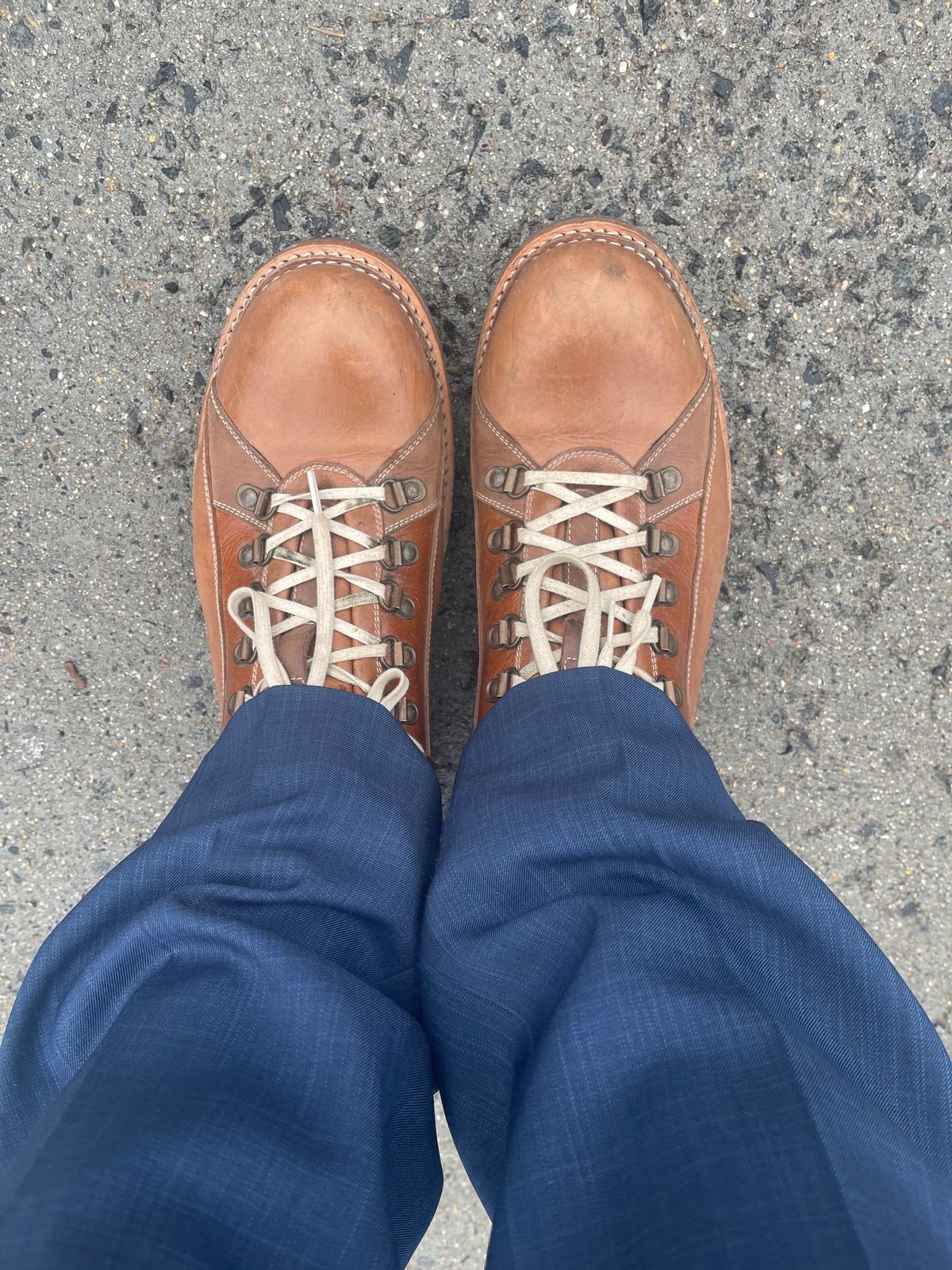 Photo by technolounge1001 on January 5, 2023 of the Blkbrd Shoemaker Unlisted Model in Unknown Leather.