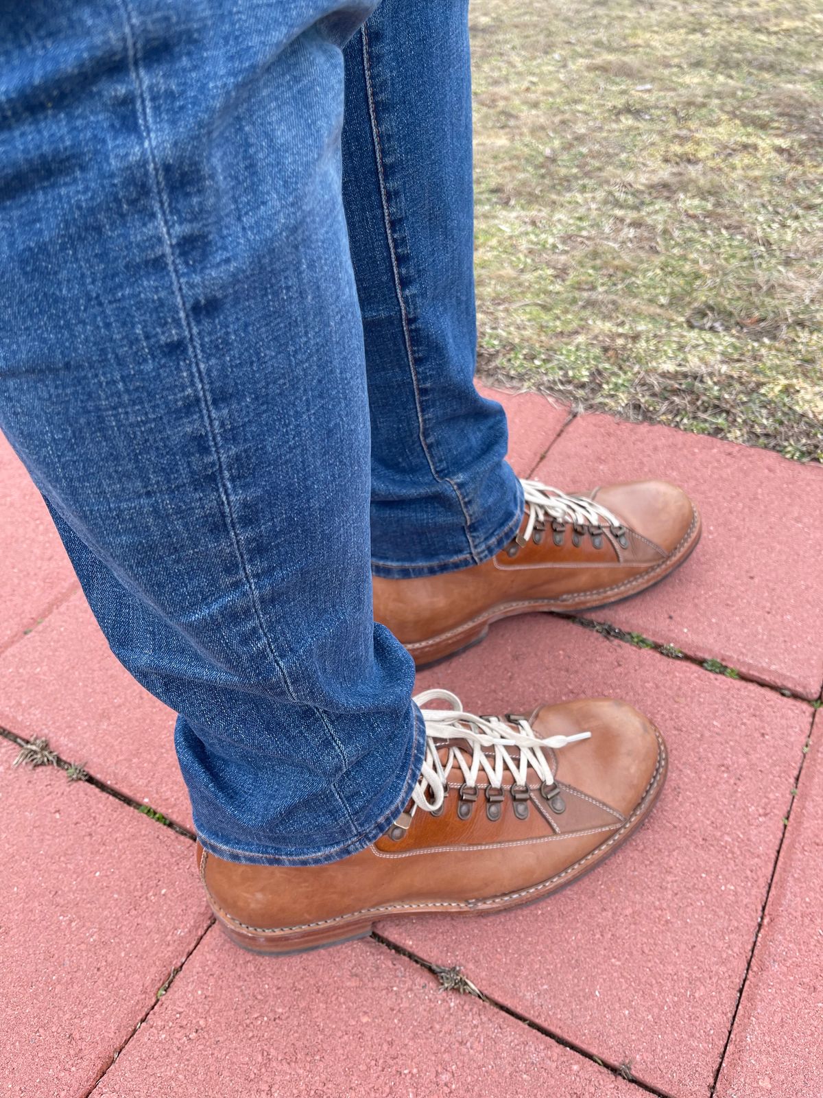 Photo by technolounge1001 on March 5, 2023 of the Blkbrd Shoemaker Unlisted Model in Unknown Leather.