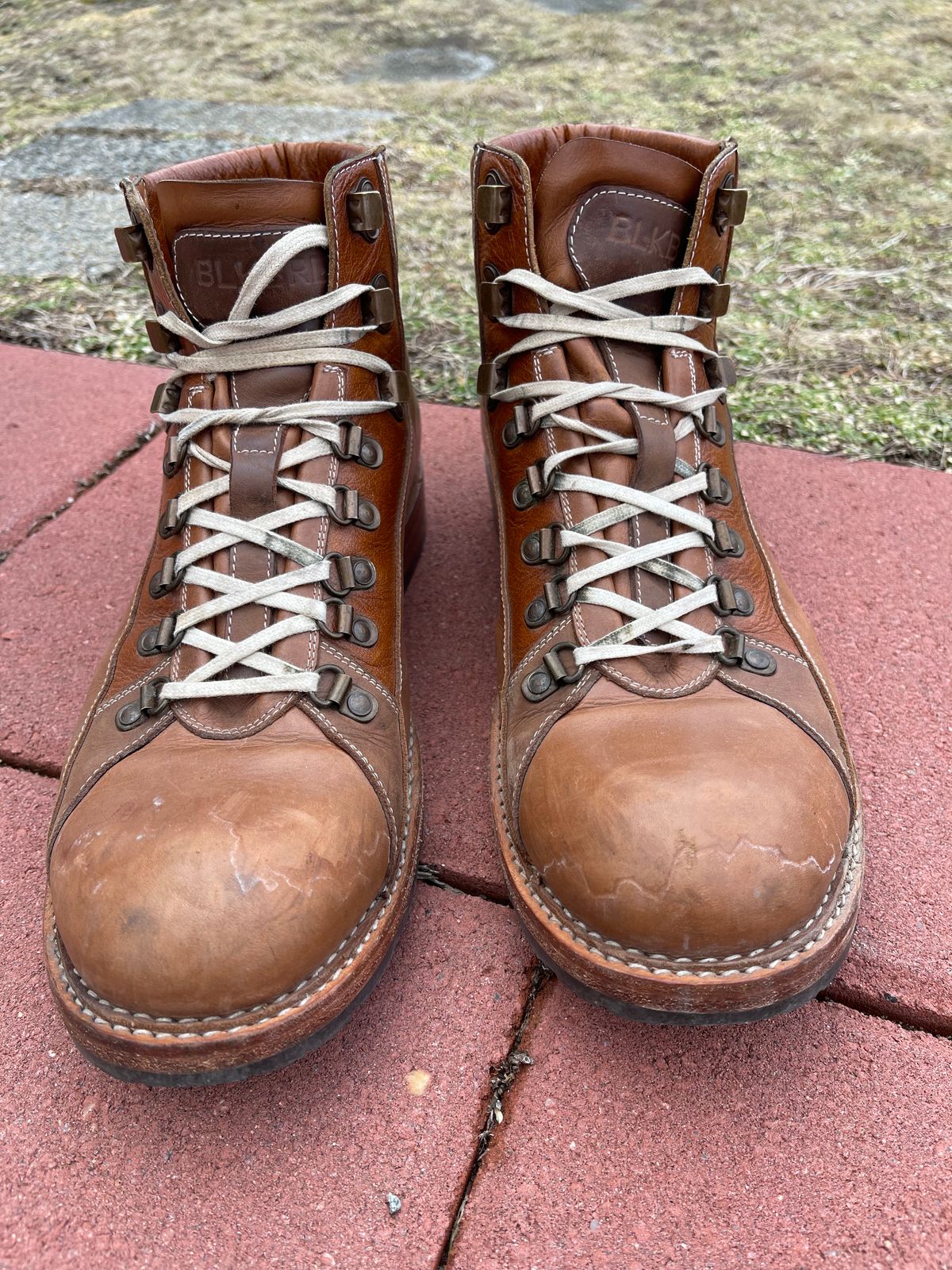 Photo by technolounge1001 on March 5, 2023 of the Blkbrd Shoemaker Unlisted Model in Unknown Leather.