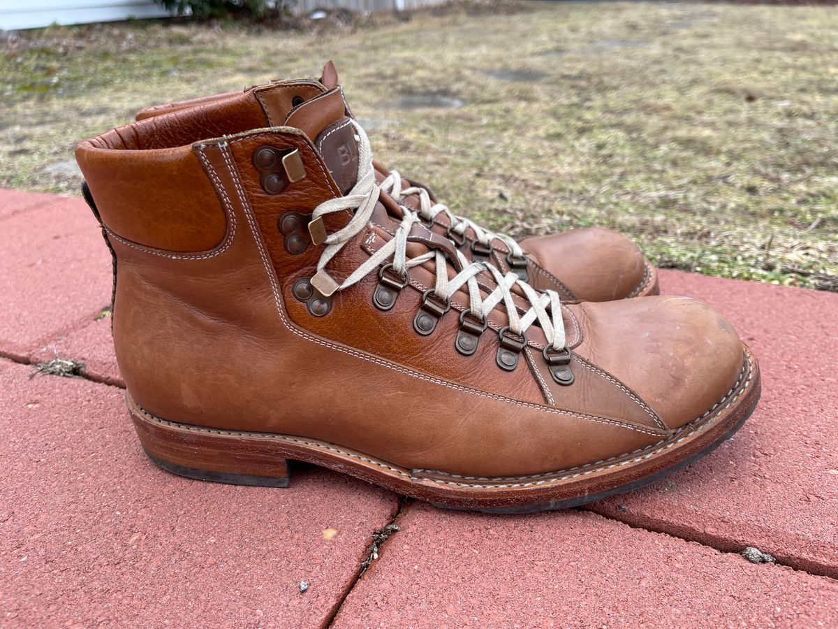 Photo by technolounge1001 on March 5, 2023 of the Blkbrd Shoemaker Unlisted Model in Unknown Leather.