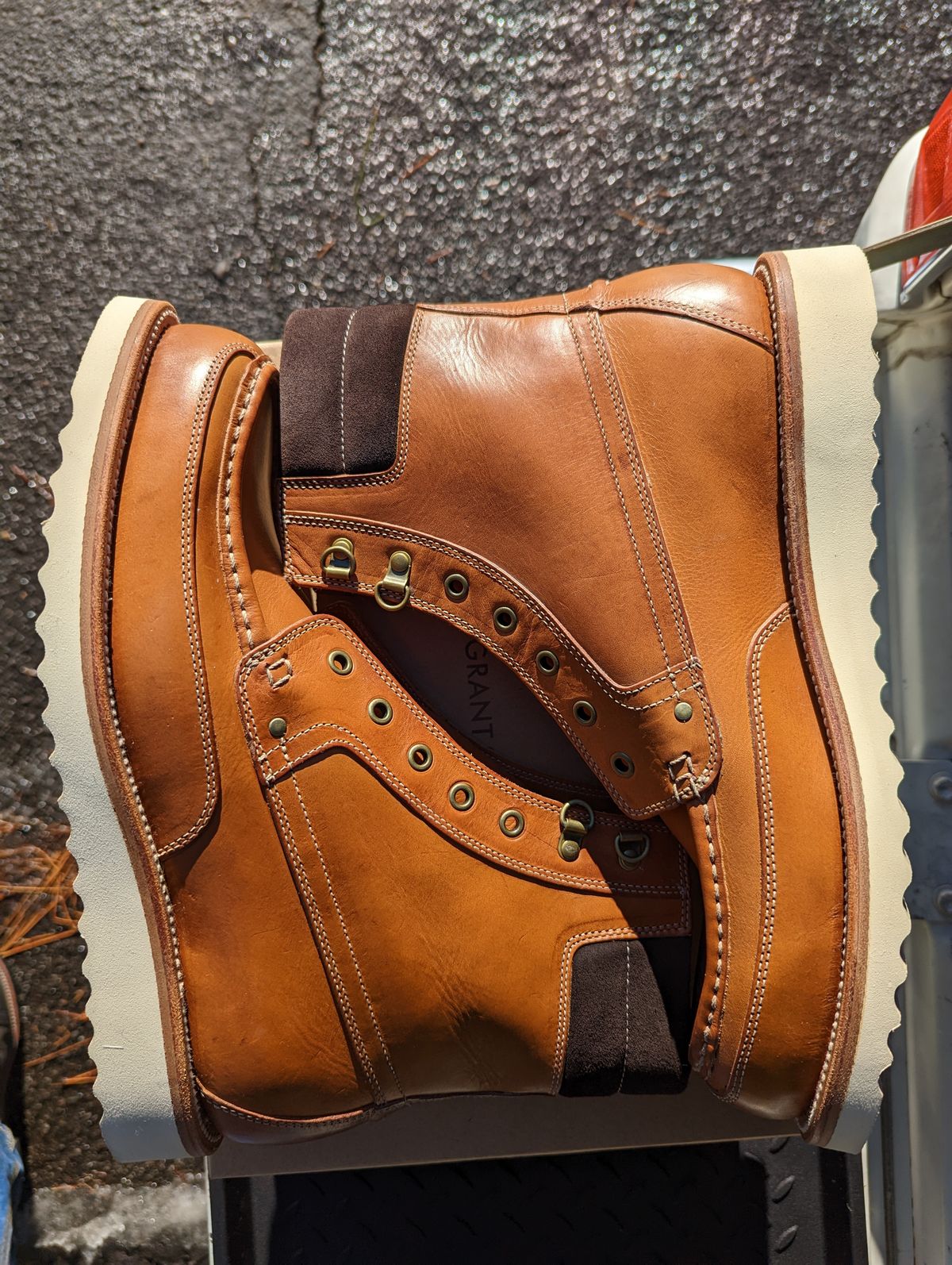 Photo by Vultain on November 9, 2022 of the Grant Stone Field Boot in Badalassi Carlo Saddle Tan Minerva.