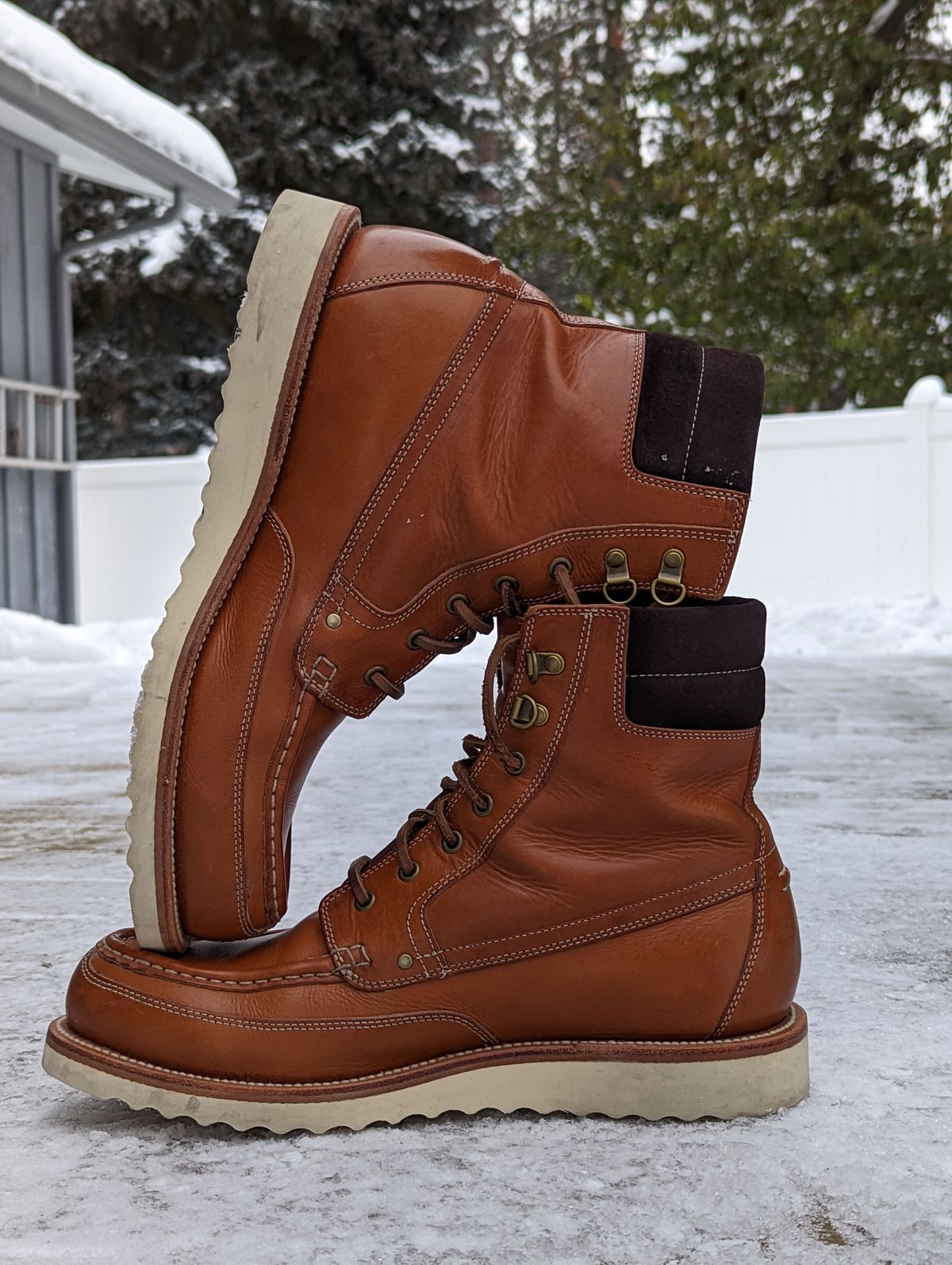 Photo by Vultain on December 6, 2022 of the Grant Stone Field Boot in Badalassi Carlo Saddle Tan Minerva.