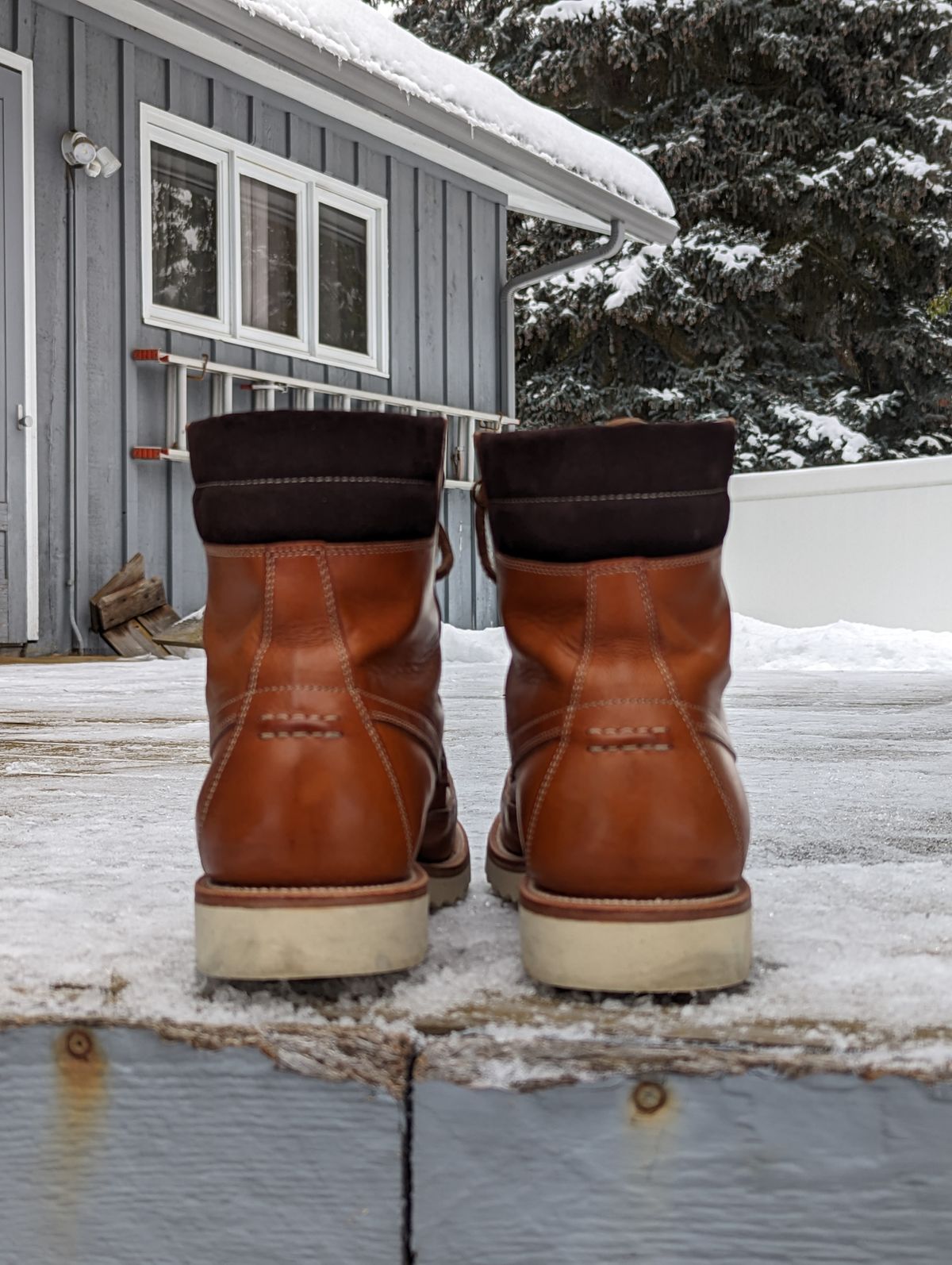 Photo by Vultain on December 6, 2022 of the Grant Stone Field Boot in Badalassi Carlo Saddle Tan Minerva.