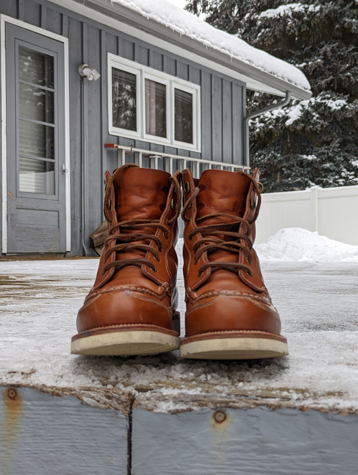 Photo by Vultain on December 6, 2022 of the Grant Stone Field Boot in Badalassi Carlo Saddle Tan Minerva.