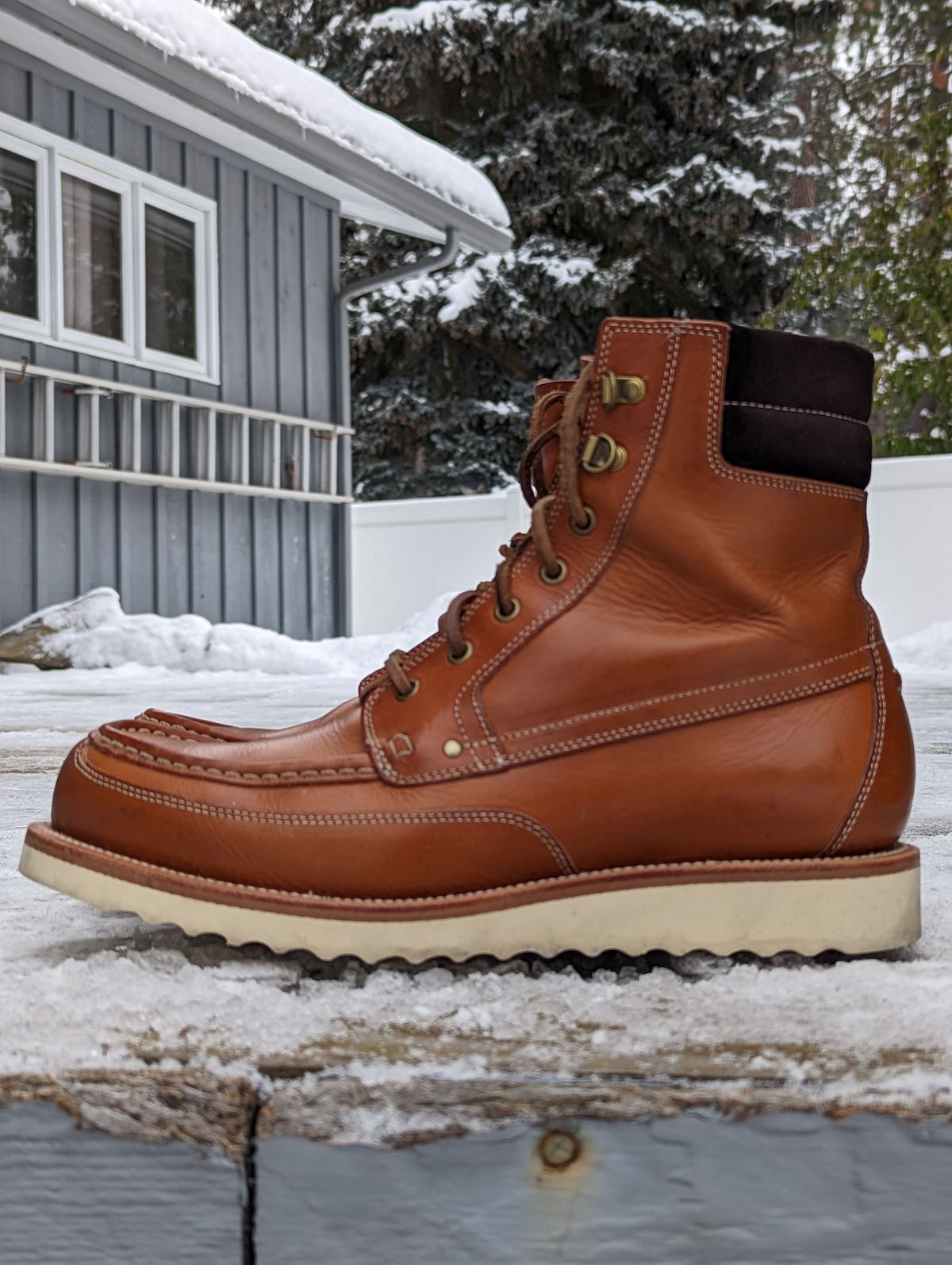 Photo by Vultain on December 6, 2022 of the Grant Stone Field Boot in Badalassi Carlo Saddle Tan Minerva.