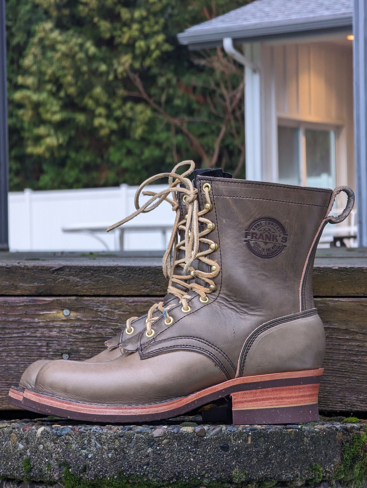 Photo by Vultain on December 5, 2023 of the Frank's Boots Unknown Model in Wickett & Craig Ash Grey Traditional Harness.