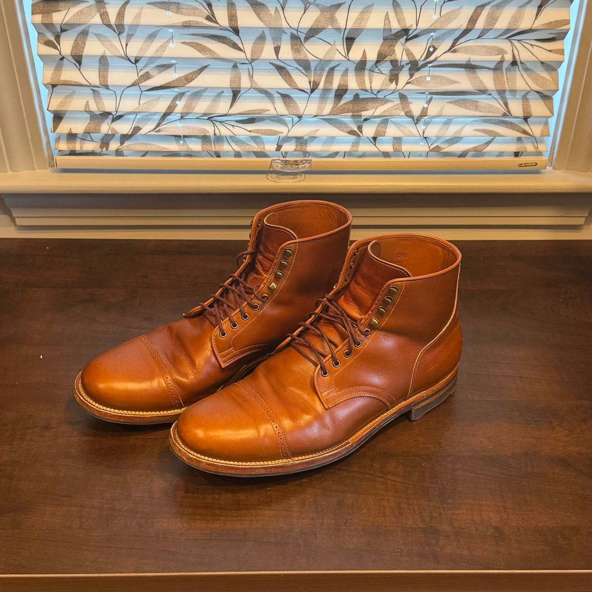 Photo by drwatcherman on December 5, 2025 of the Viberg Service Boot in Annonay Tan French Vocalou.