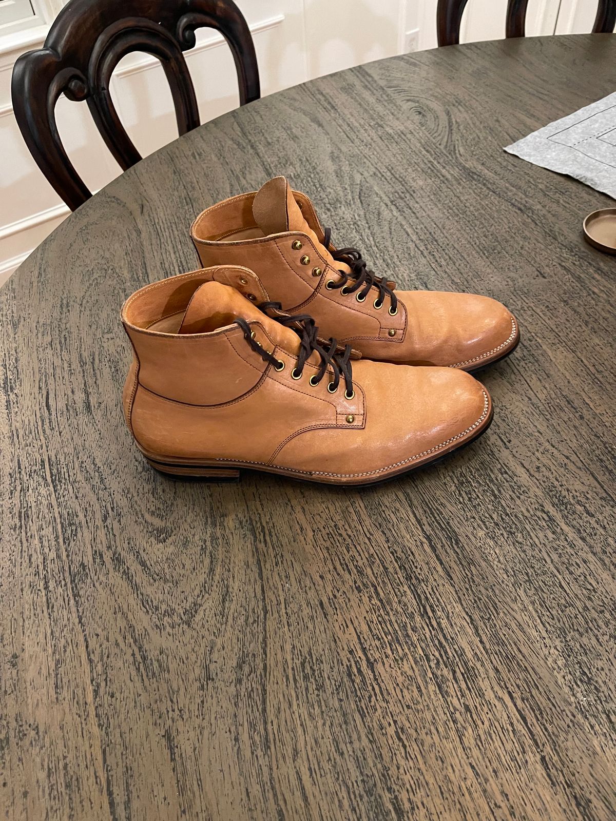 Photo by drwatcherman on November 6, 2023 of the Iron Boots x Østmo Type 1 in Maryam Light Brown Washed Horsehide.