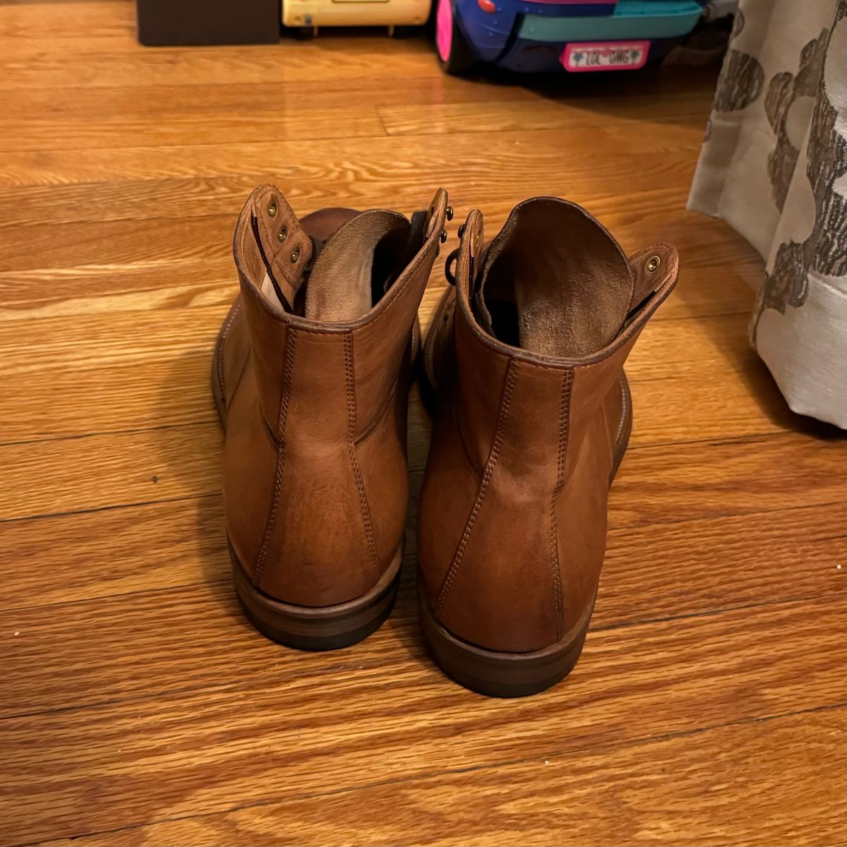 Photo by drwatcherman on January 4, 2024 of the Iron Boots x Østmo Type 1 in Maryam Light Brown Washed Horsehide.