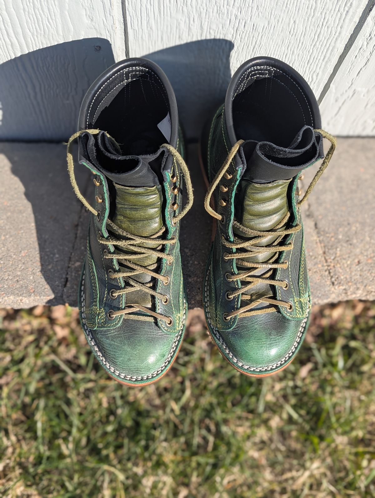 Photo by msmith1389 on December 3, 2024 of the Frank's Boots Monkey Boot in Conceria Walpier Black Burro Green.
