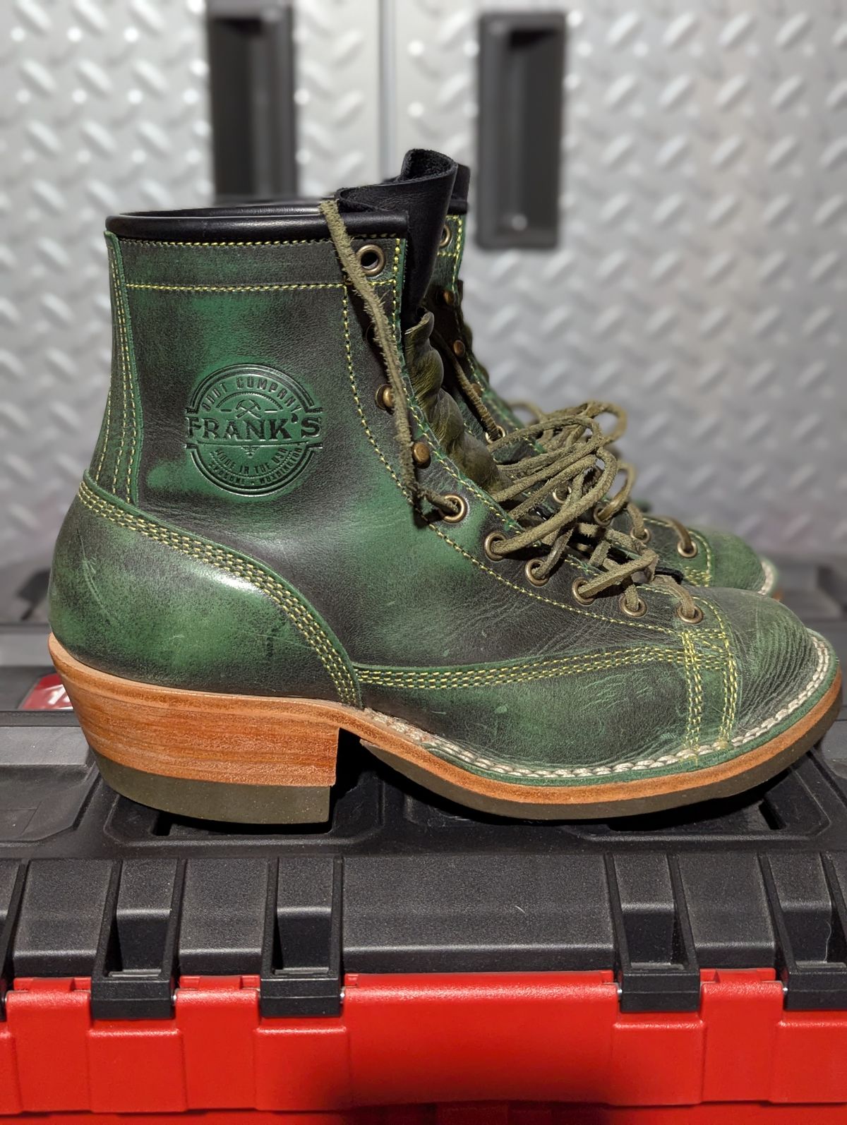 Photo by msmith1389 on January 5, 2025 of the Frank's Boots Monkey Boot in Conceria Walpier Black Burro Green.
