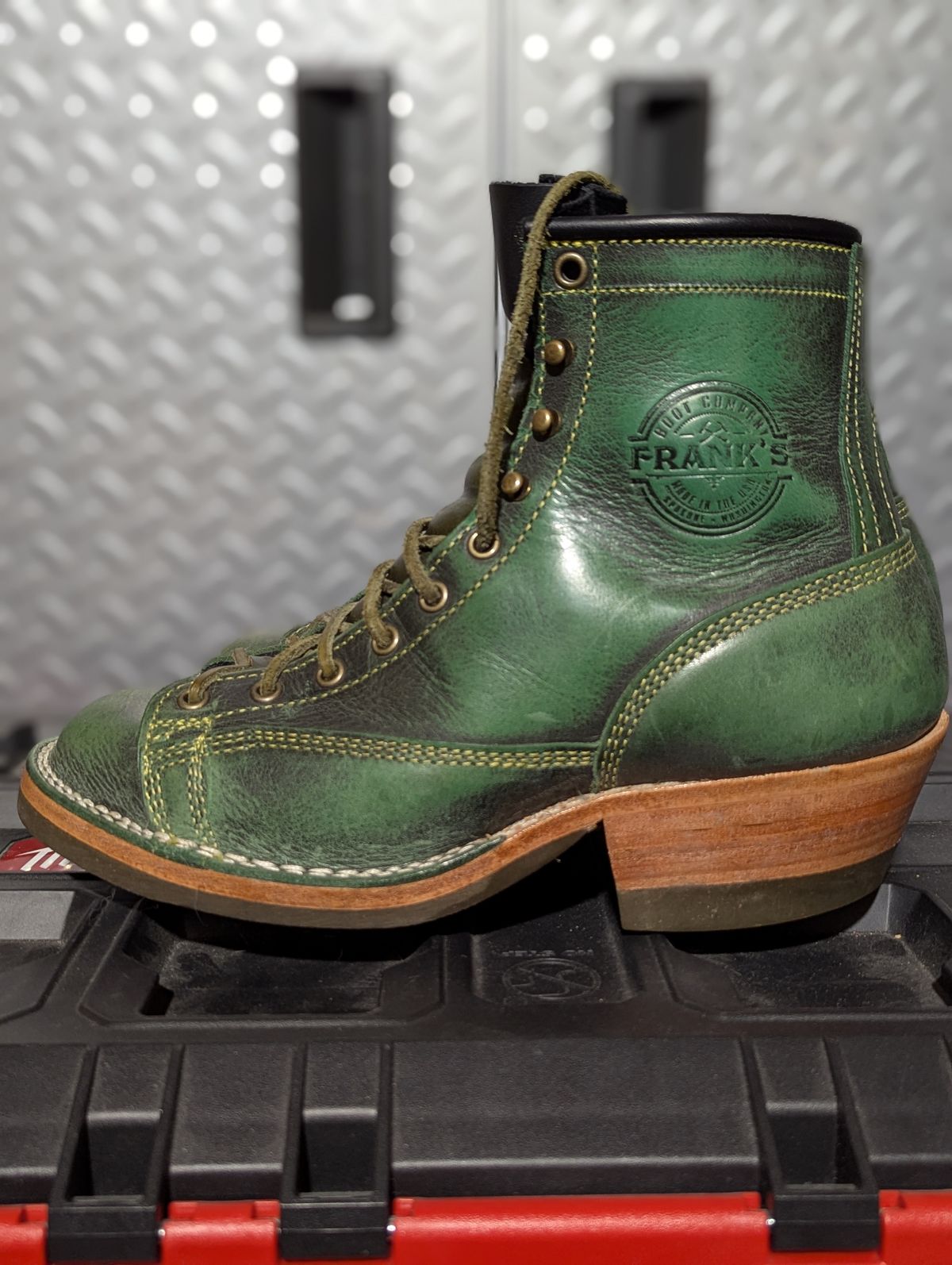 Photo by msmith1389 on February 2, 2025 of the Frank's Boots Monkey Boot in Conceria Walpier Black Burro Green.