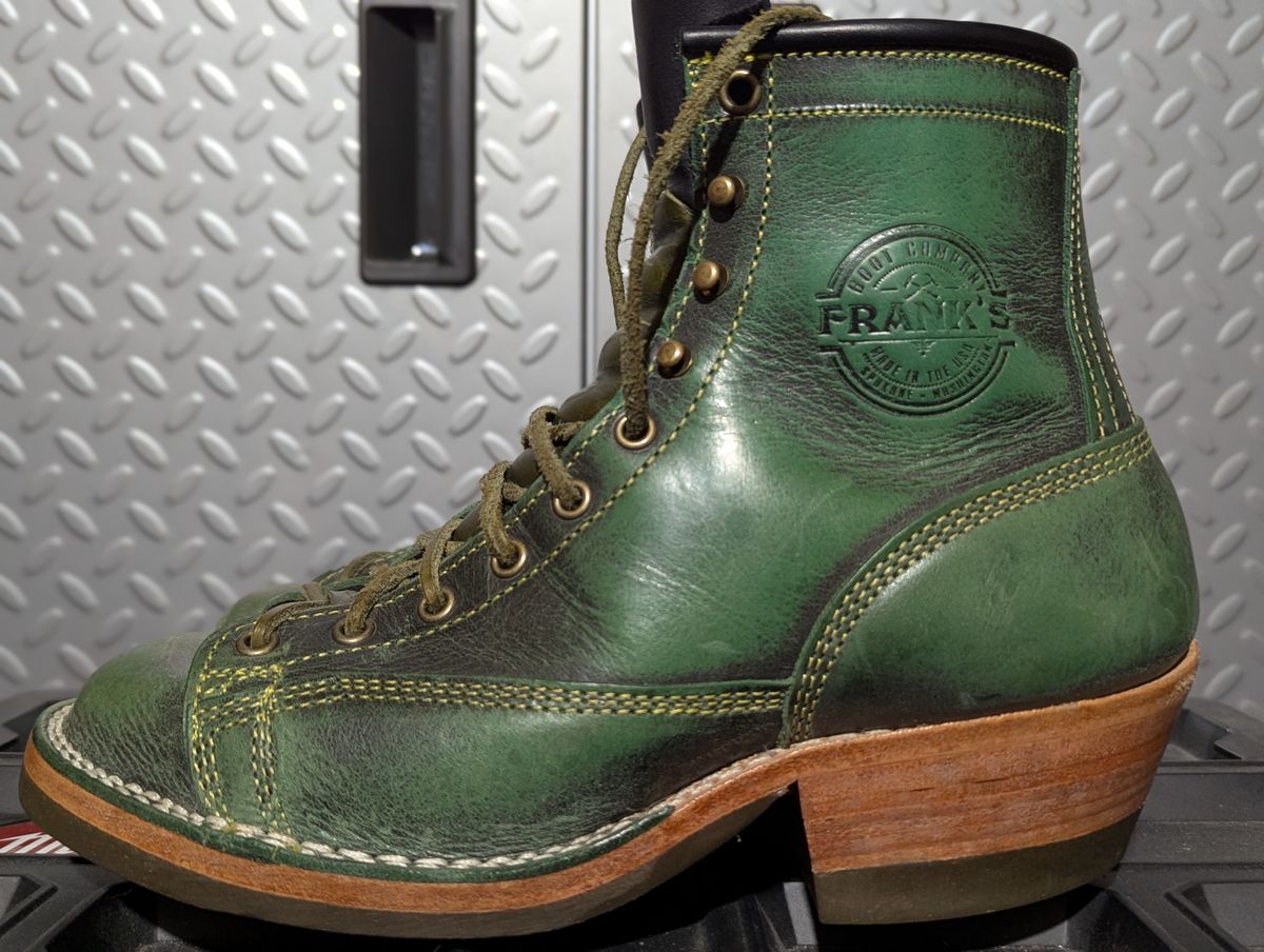 Photo by msmith1389 on March 1, 2025 of the Frank's Boots Monkey Boot in Conceria Walpier Black Burro Green.