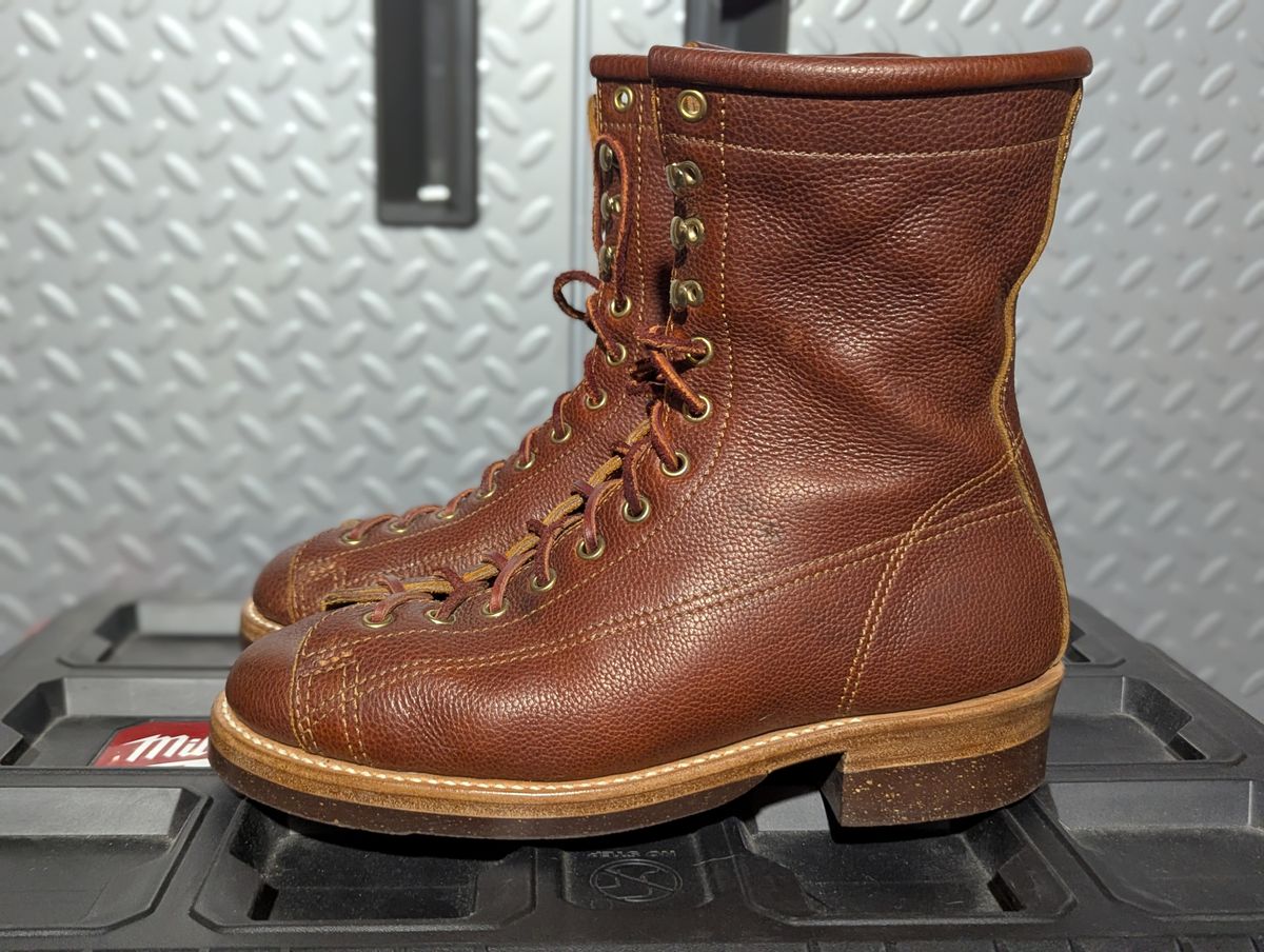 Photo by msmith1389 on February 1, 2026 of the Kustom Kraft Custom Model in Kobel Russet Harness.