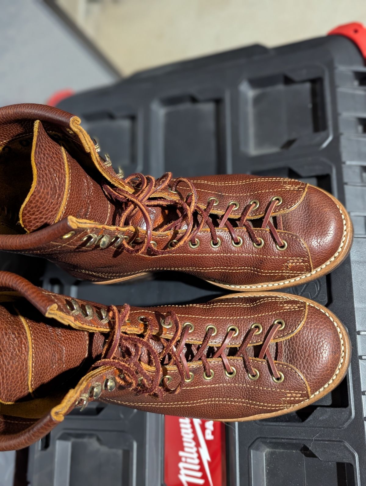 Photo by msmith1389 on March 1, 2026 of the Kustom Kraft Custom Model in Kobel Russet Harness.