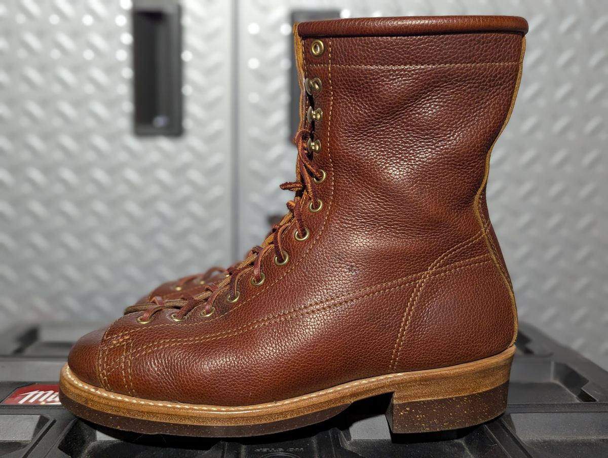 Photo by msmith1389 on April 1, 2026 of the Kustom Kraft Custom Model in Kobel Russet Harness.