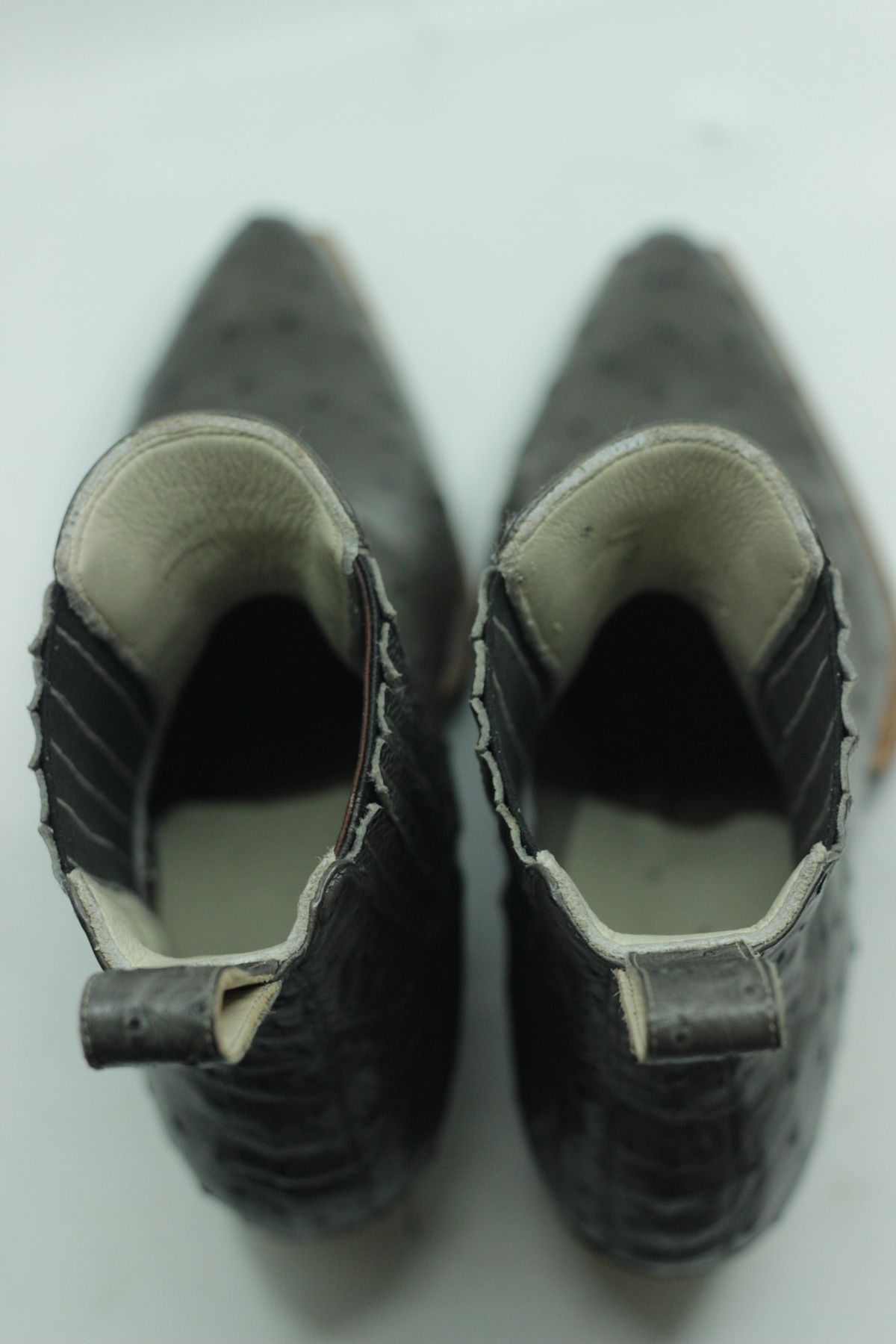 Photo by msmith1389 on November 6, 2023 of the Flora Knight Bespoke Cowboy Chelsea Boot in Quilled Ostrich Grey.