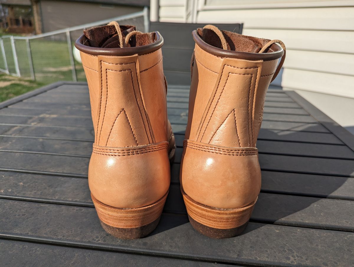 Photo by msmith1389 on April 1, 2024 of the Frank's Boots Wilshire in Shinki Natural Oiled Horsebutt.