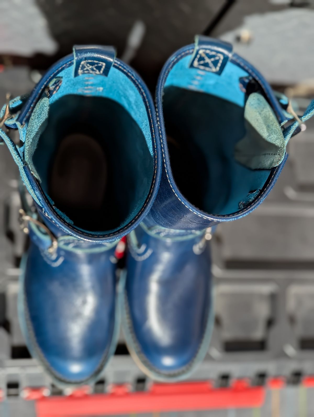 Photo by msmith1389 on November 1, 2025 of the Wesco Boss Engineer Boot in Shinki Blue Oiled Horsebutt.