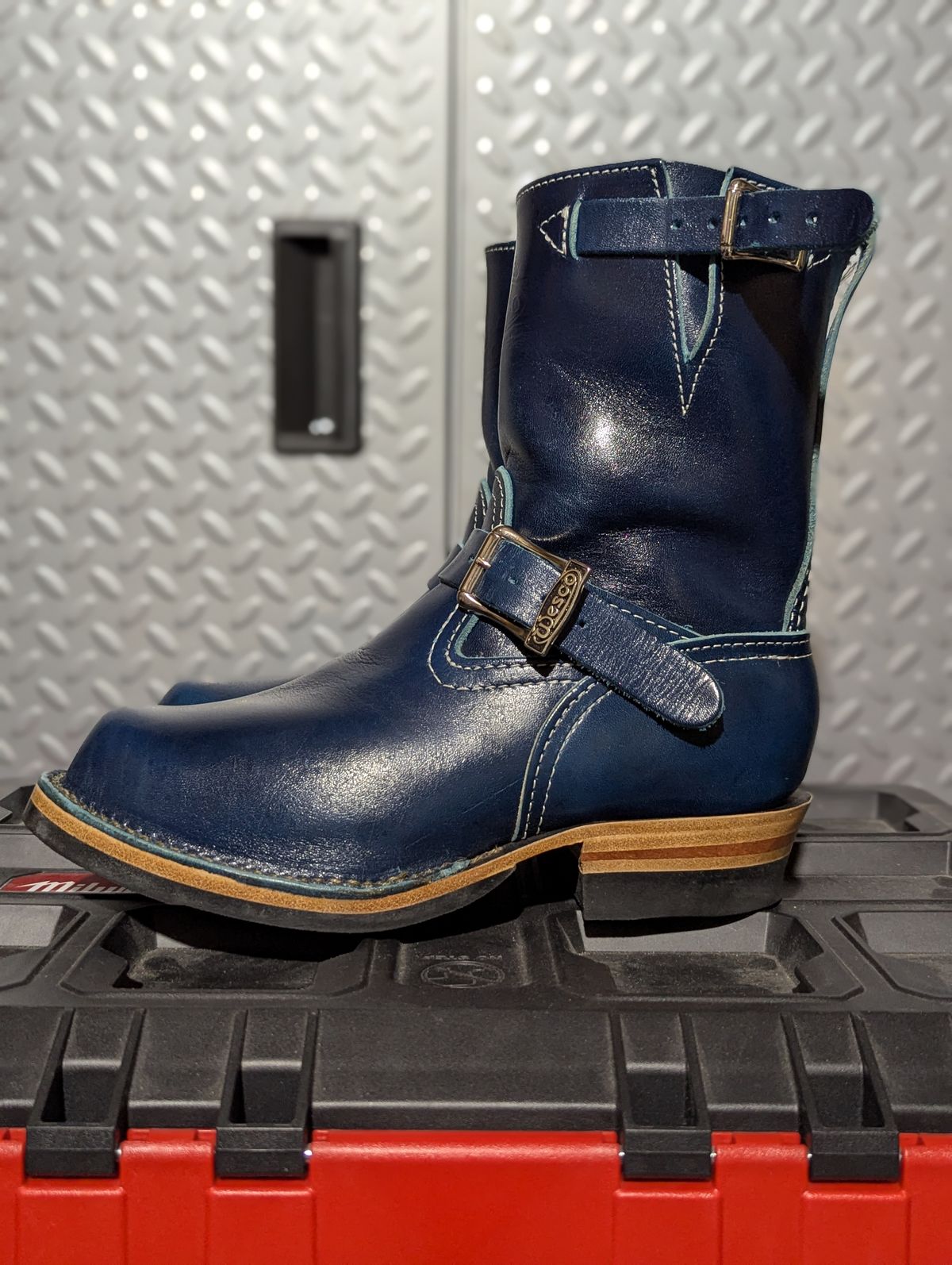 Photo by msmith1389 on December 1, 2025 of the Wesco Boss Engineer Boot in Shinki Blue Oiled Horsebutt.