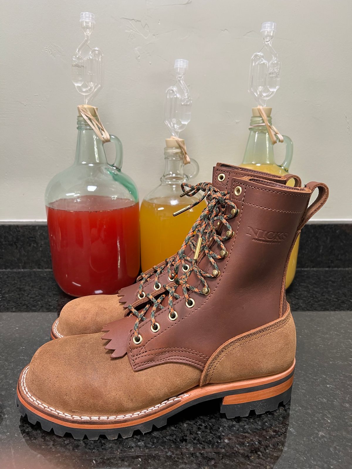 Photo by jrnylaces on October 10, 2023 of the Nicks BuilderPro in Seidel 1964 Brown Roughout.