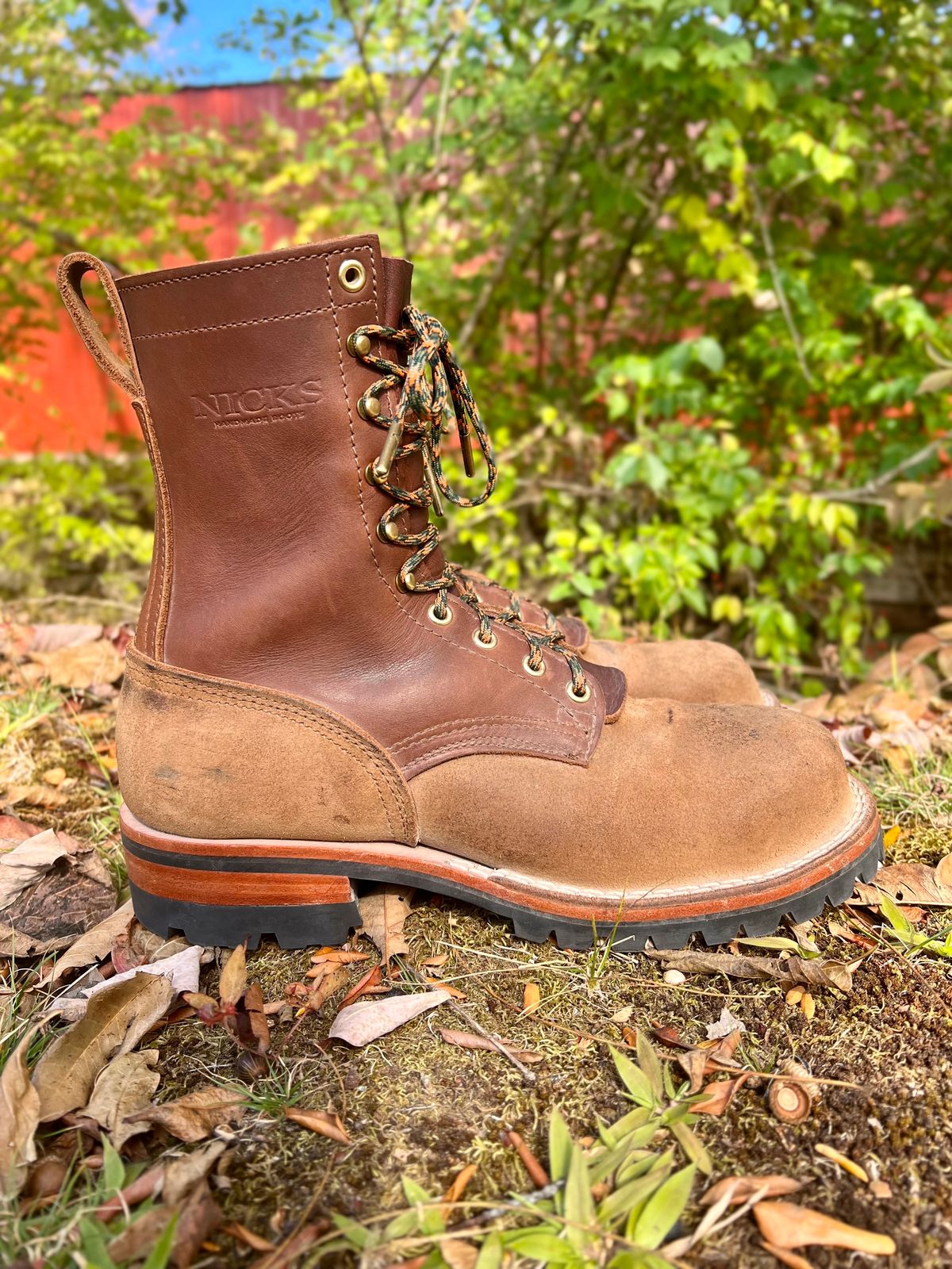 Photo by jrnylaces on November 4, 2023 of the Nicks BuilderPro in Seidel 1964 Brown Roughout.