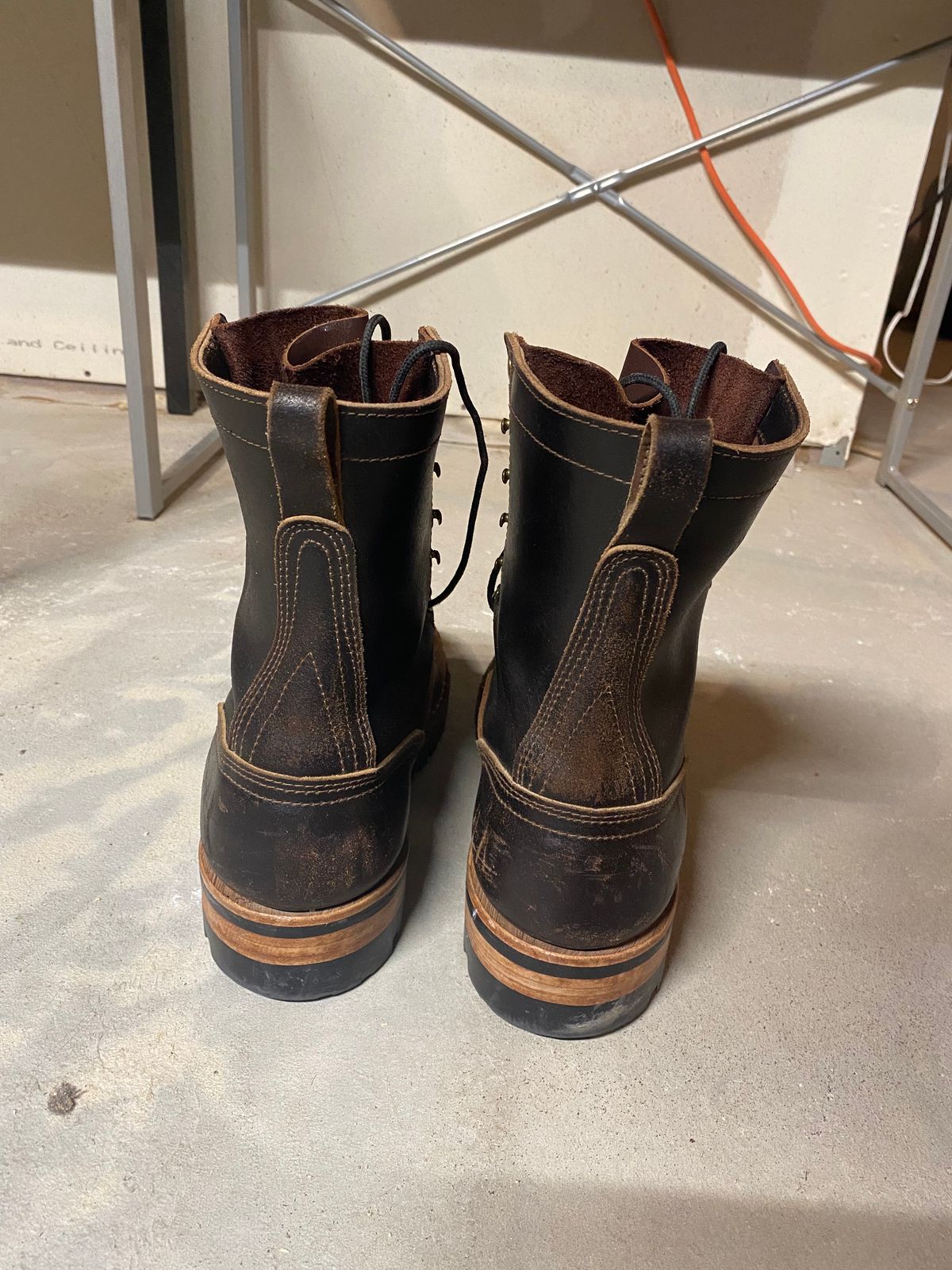 Photo by RoseAnvil_Taylor on February 6, 2023 of the Nicks Unknown Model in Horween Dark Brown Waxed Flesh.