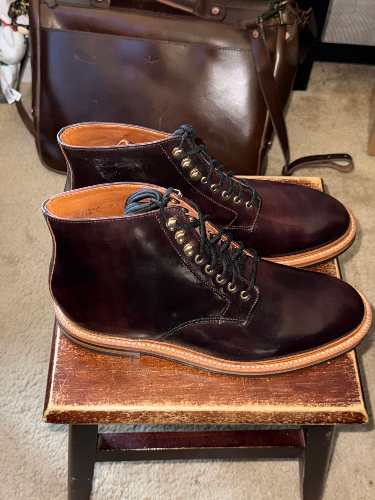 Photo by HeritageWearingPatriot on July 3, 2026 of the Grant Stone Edward Boot in Horween Marbled Color 8 Shell Cordovan.