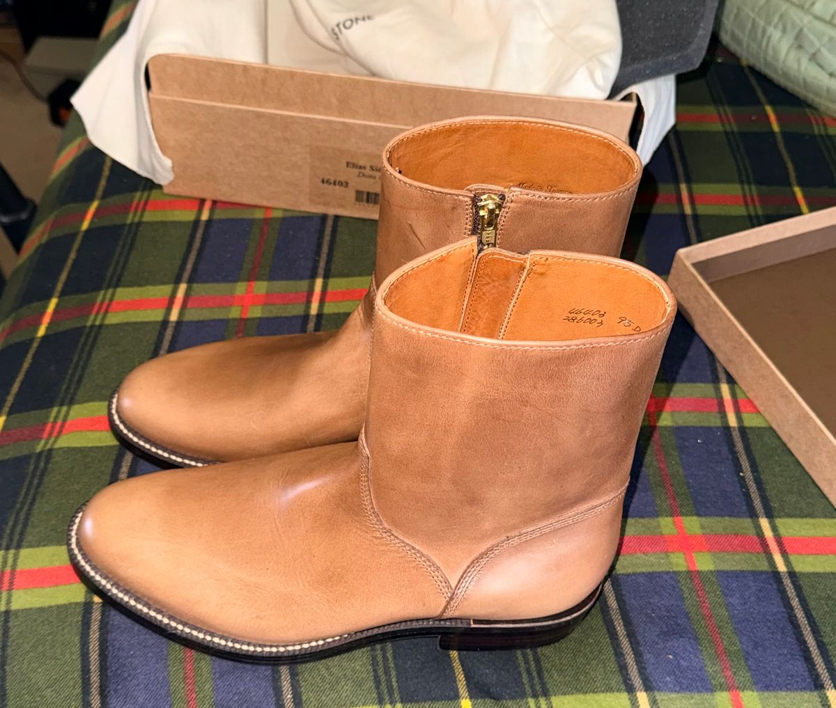 Photo by boots_4_me on February 26, 2026 of the Grant Stone Elias in Horween Dune Chromexcel.