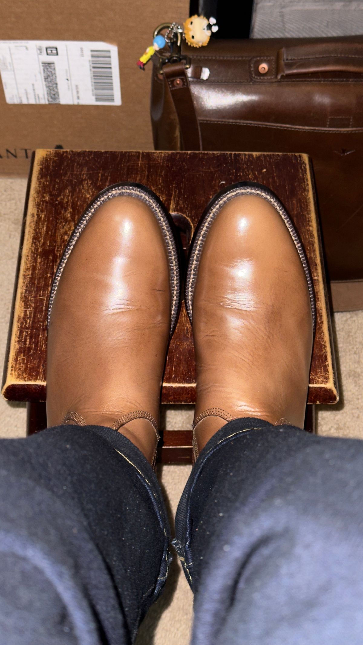 Photo by HeritageWearingPatriot on April 2, 2026 of the Grant Stone Elias in Horween Dune Chromexcel.