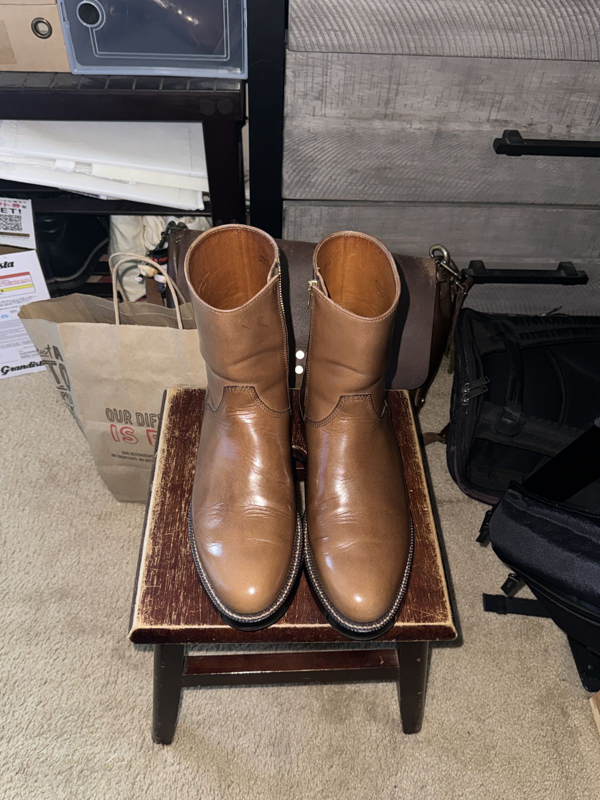 Photo by HeritageWearingPatriot on May 31, 2026 of the Grant Stone Elias in Horween Dune Chromexcel.