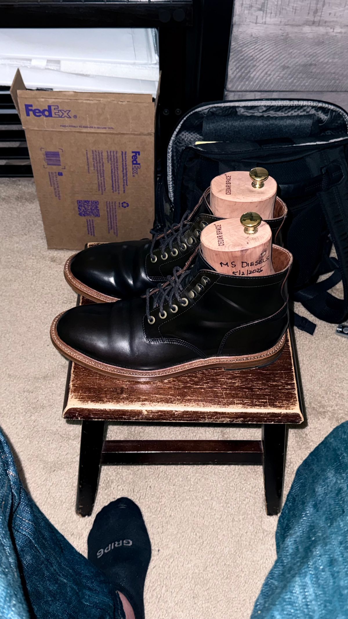 Photo by boots_4_me on October 12, 2025 of the Grant Stone Diesel Boot in Horween Maduro Shell Cordovan.