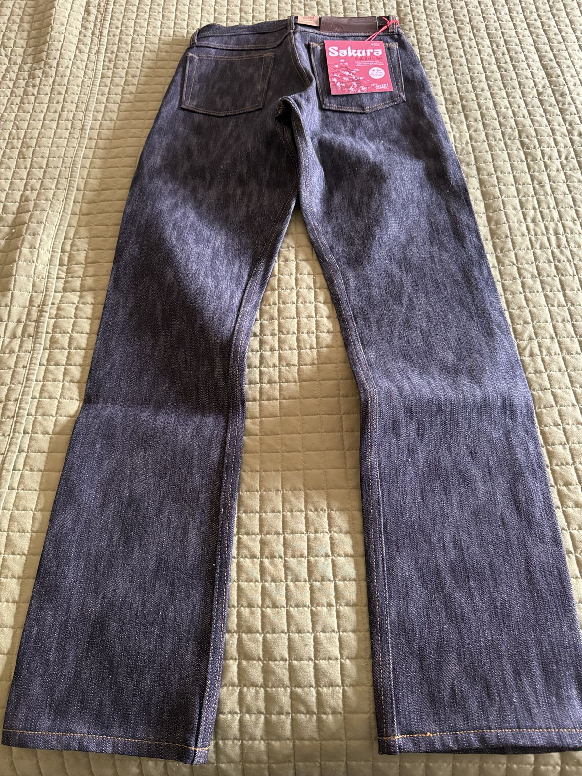 Photo by HeritageWearingPatriot on February 19, 2025 of the Naked & Famous Sakura True Guy Fit in 16oz Selvedge Denim Slubby.