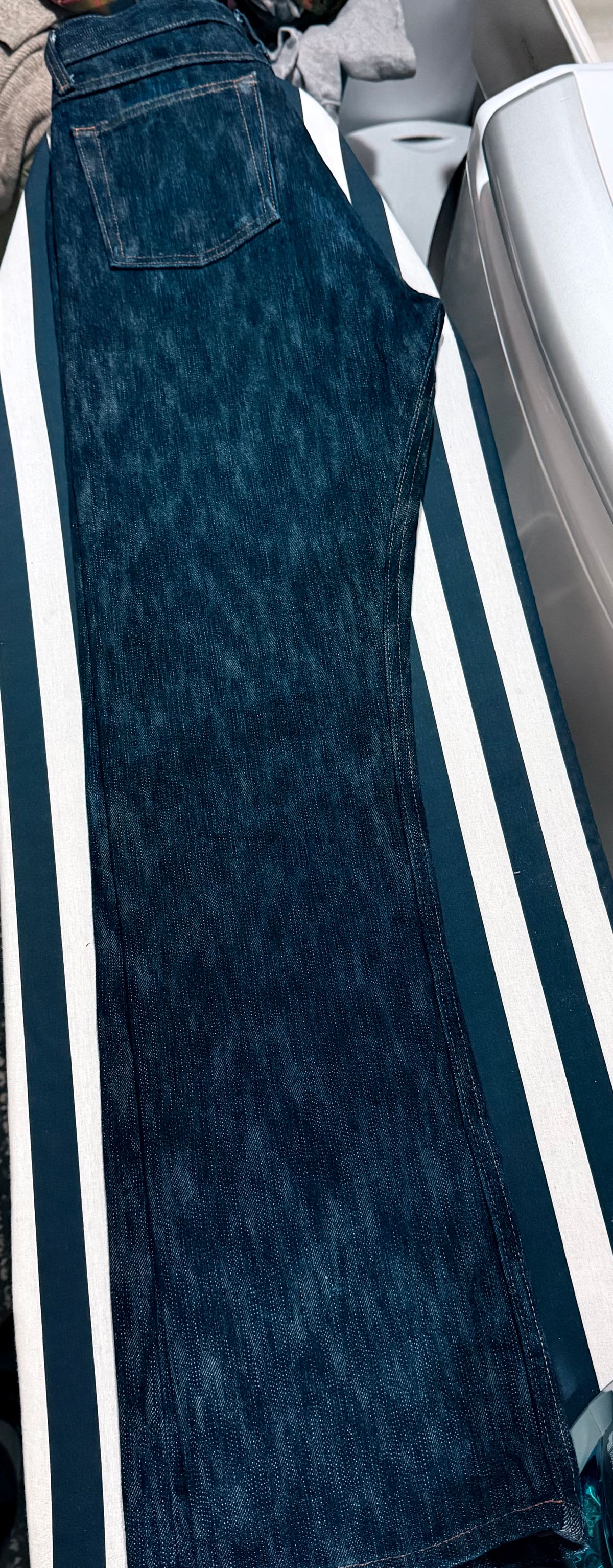 Photo by HeritageWearingPatriot on September 21, 2025 of the Naked & Famous Sakura True Guy Fit in 16oz Selvedge Denim Slubby.