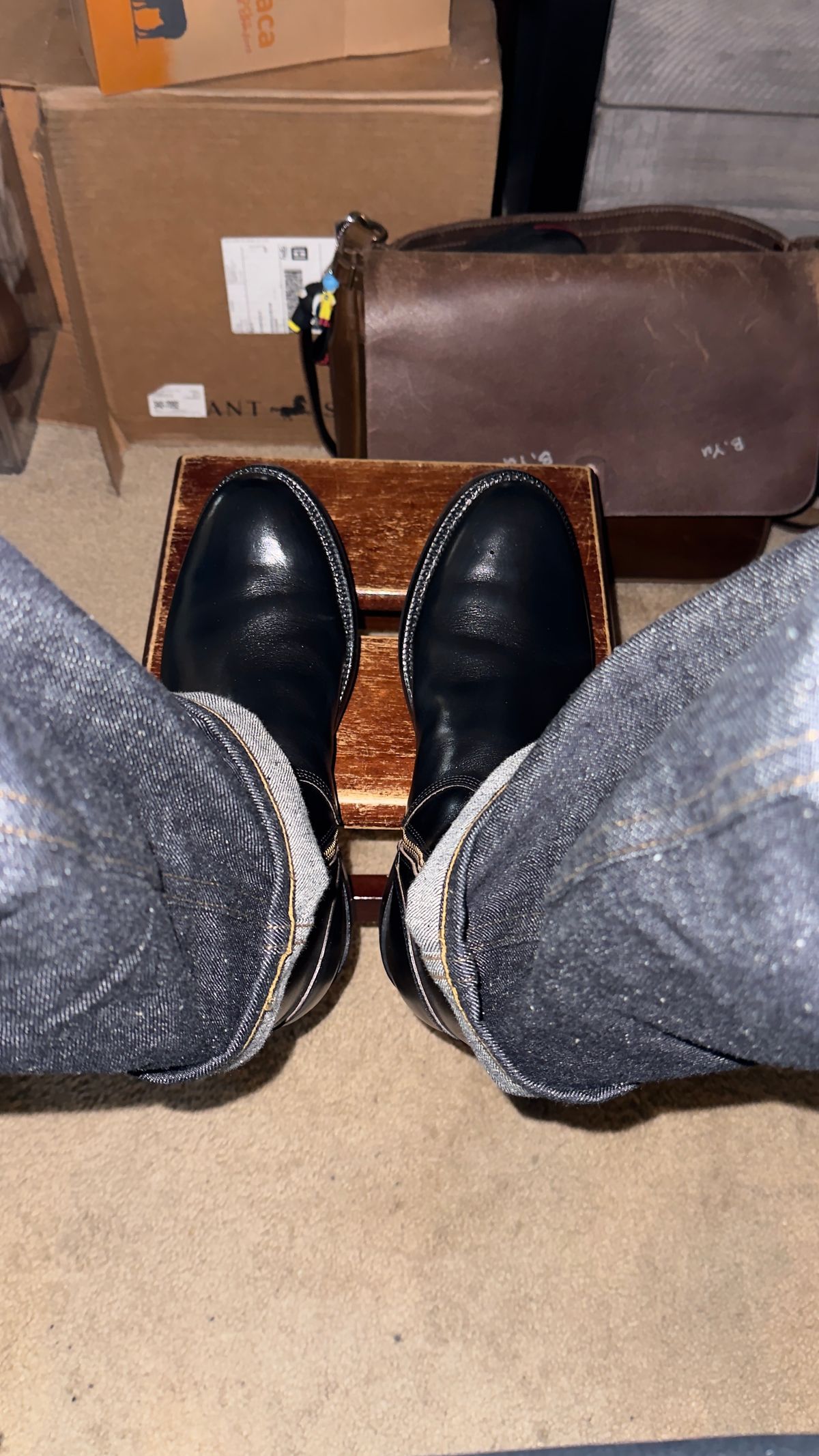 Photo by HeritageWearingPatriot on April 15, 2026 of the Grant Stone Elias in Horween Black Chromexcel.
