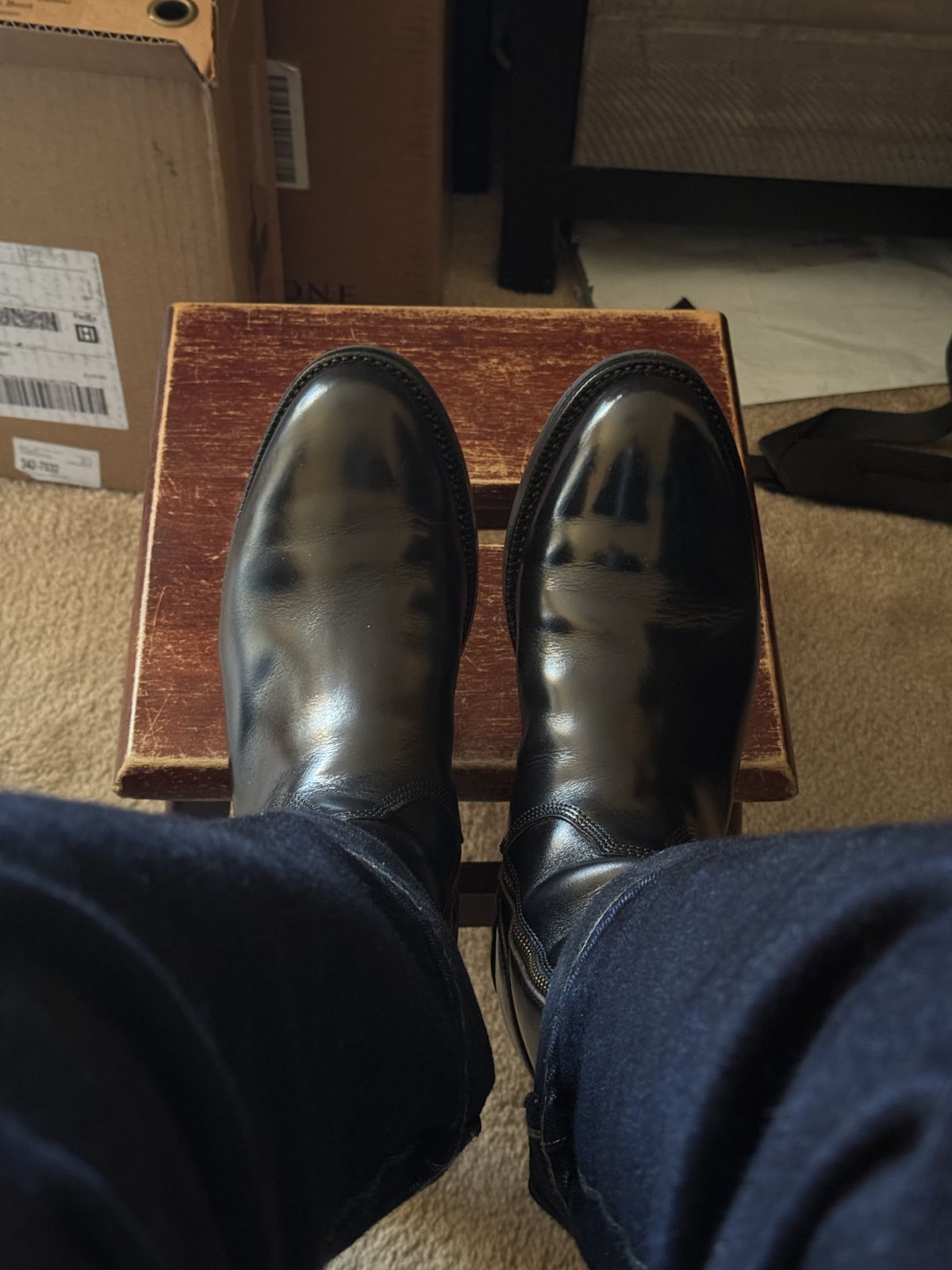 Photo by HeritageWearingPatriot on May 8, 2026 of the Grant Stone Elias in Horween Black Chromexcel.