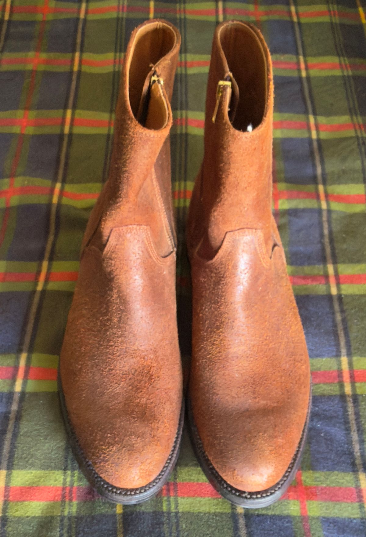 Photo by HeritageWearingPatriot on March 28, 2026 of the Grant Stone Elias in C.F. Stead Dark Oak Roughout.