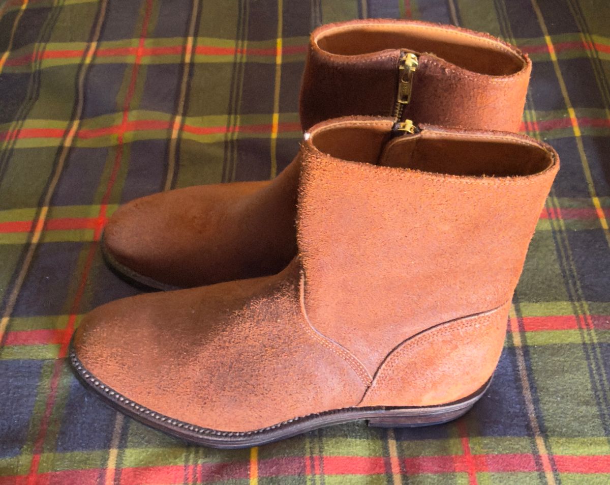 Photo by HeritageWearingPatriot on March 28, 2026 of the Grant Stone Elias in C.F. Stead Dark Oak Roughout.