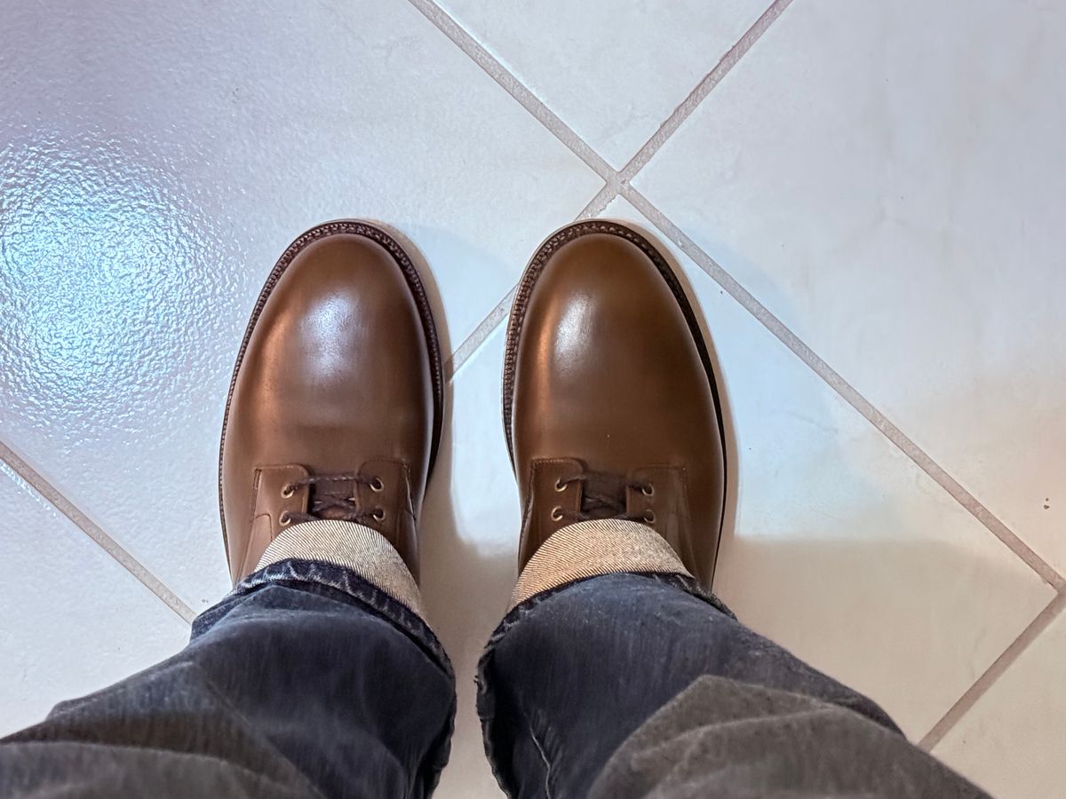 Photo by boots_4_me on October 2, 2024 of the Grant Stone Edward Boot in Horween Dark Olive Chromexcel.