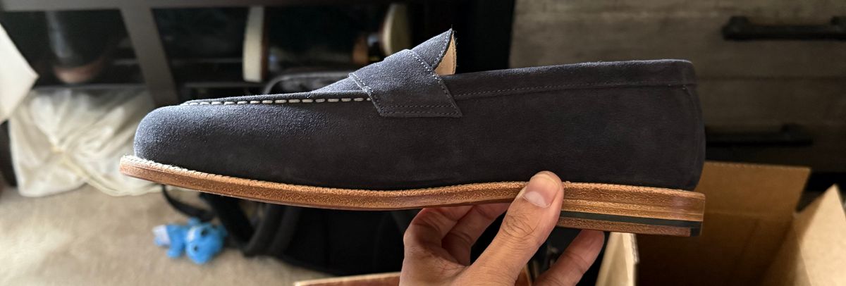 Photo by boots_4_me on June 11, 2025 of the Grant Stone Traveler Loafer in C.F. Stead Navy Janus Calf Suede.