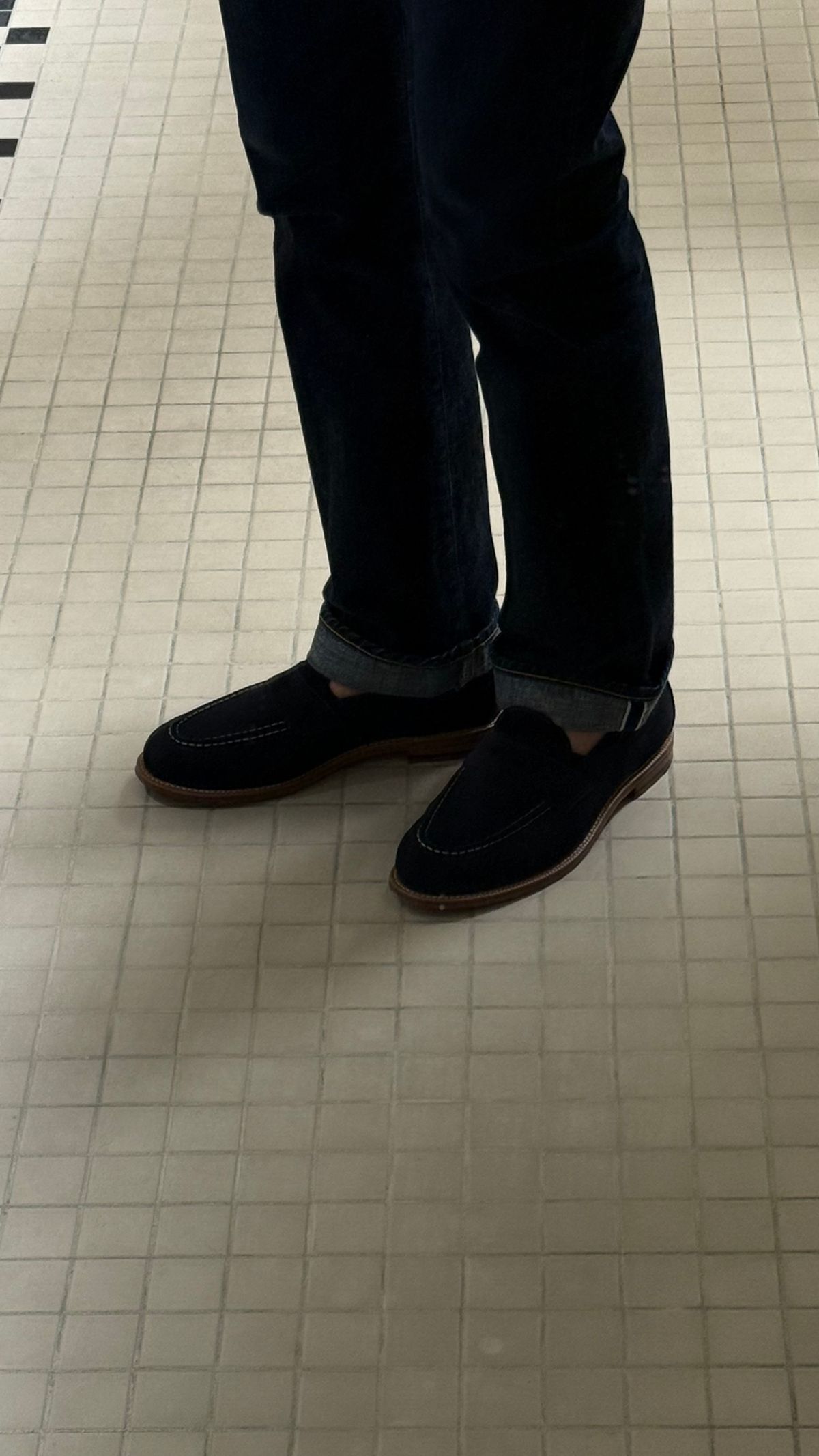 Photo by boots_4_me on June 20, 2025 of the Grant Stone Traveler Loafer in C.F. Stead Navy Janus Calf Suede.