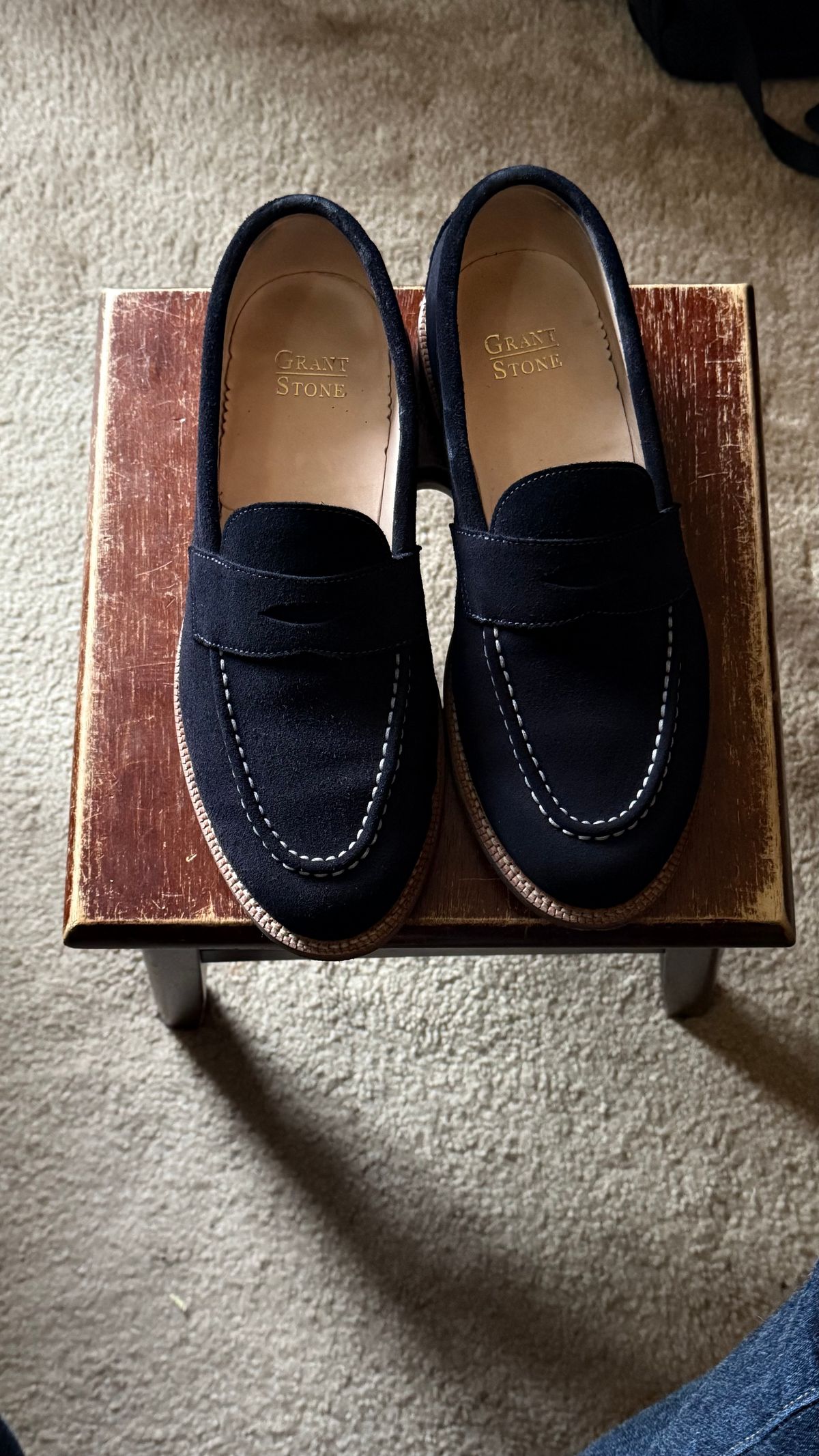 Photo by boots_4_me on July 8, 2025 of the Grant Stone Traveler Loafer in C.F. Stead Navy Janus Calf Suede.