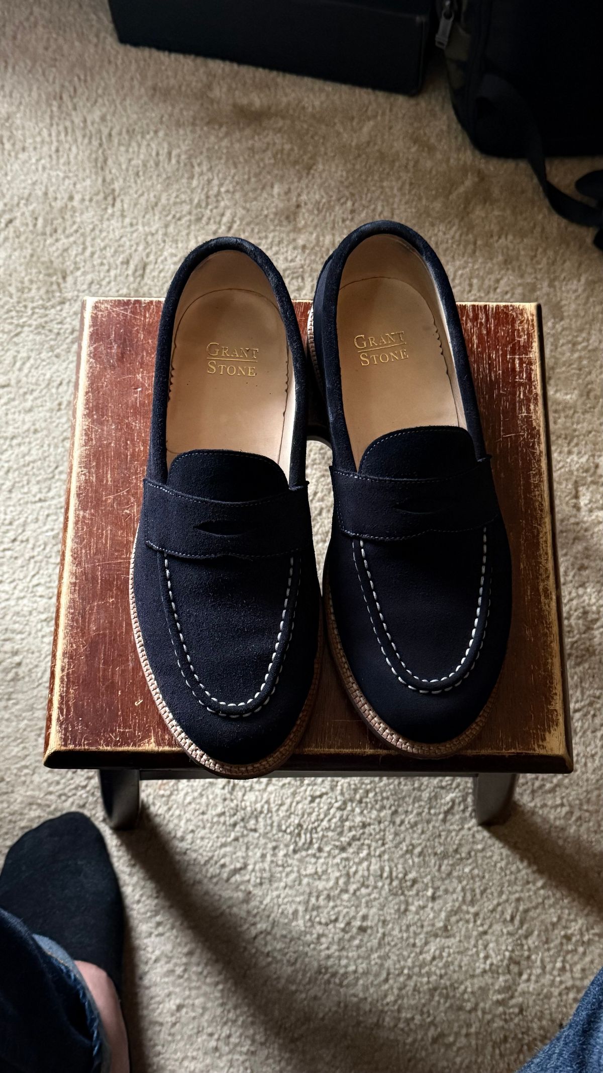 Photo by boots_4_me on July 8, 2025 of the Grant Stone Traveler Loafer in C.F. Stead Navy Janus Calf Suede.