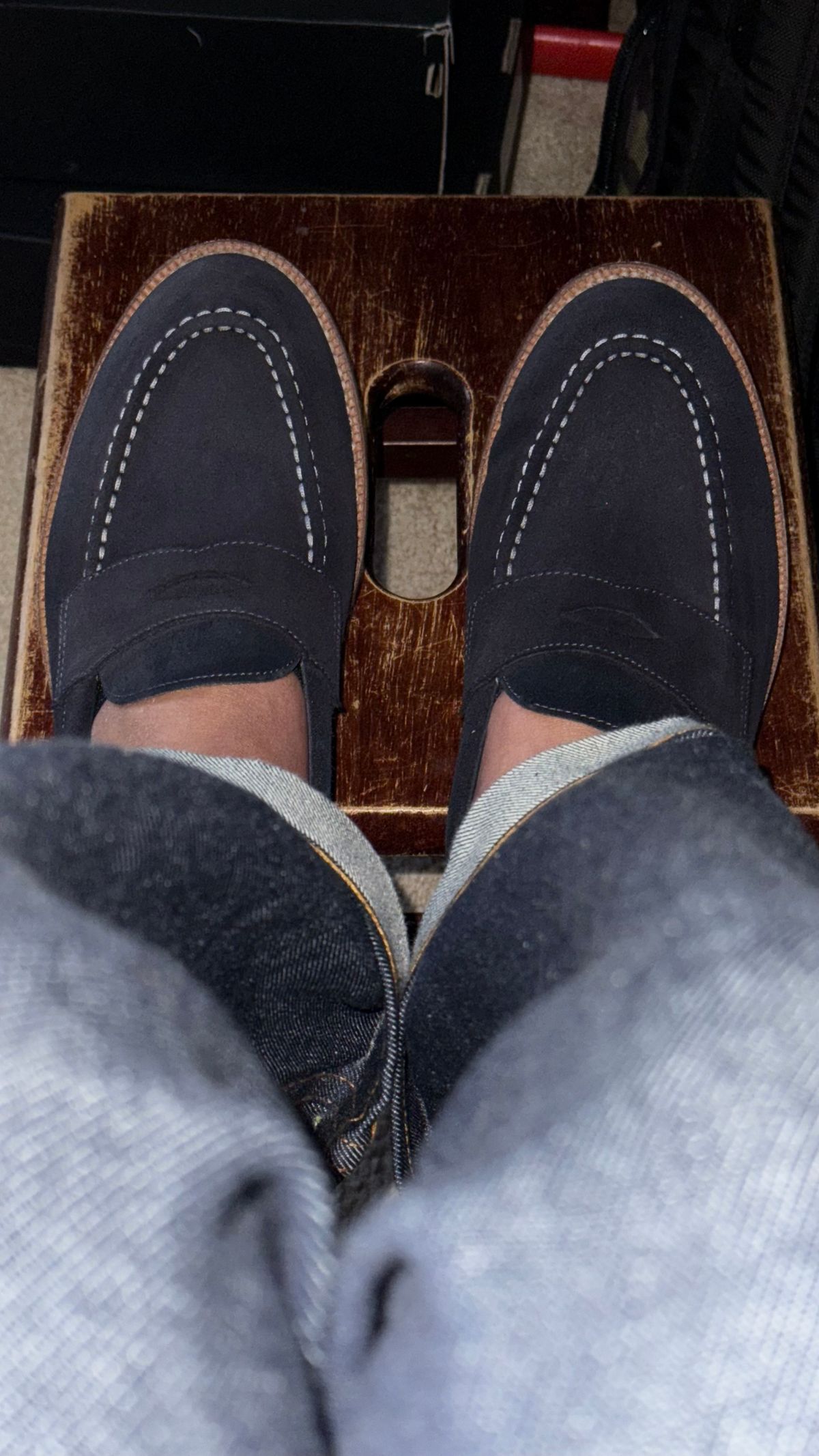 Photo by boots_4_me on August 15, 2025 of the Grant Stone Traveler Loafer in C.F. Stead Navy Janus Calf Suede.