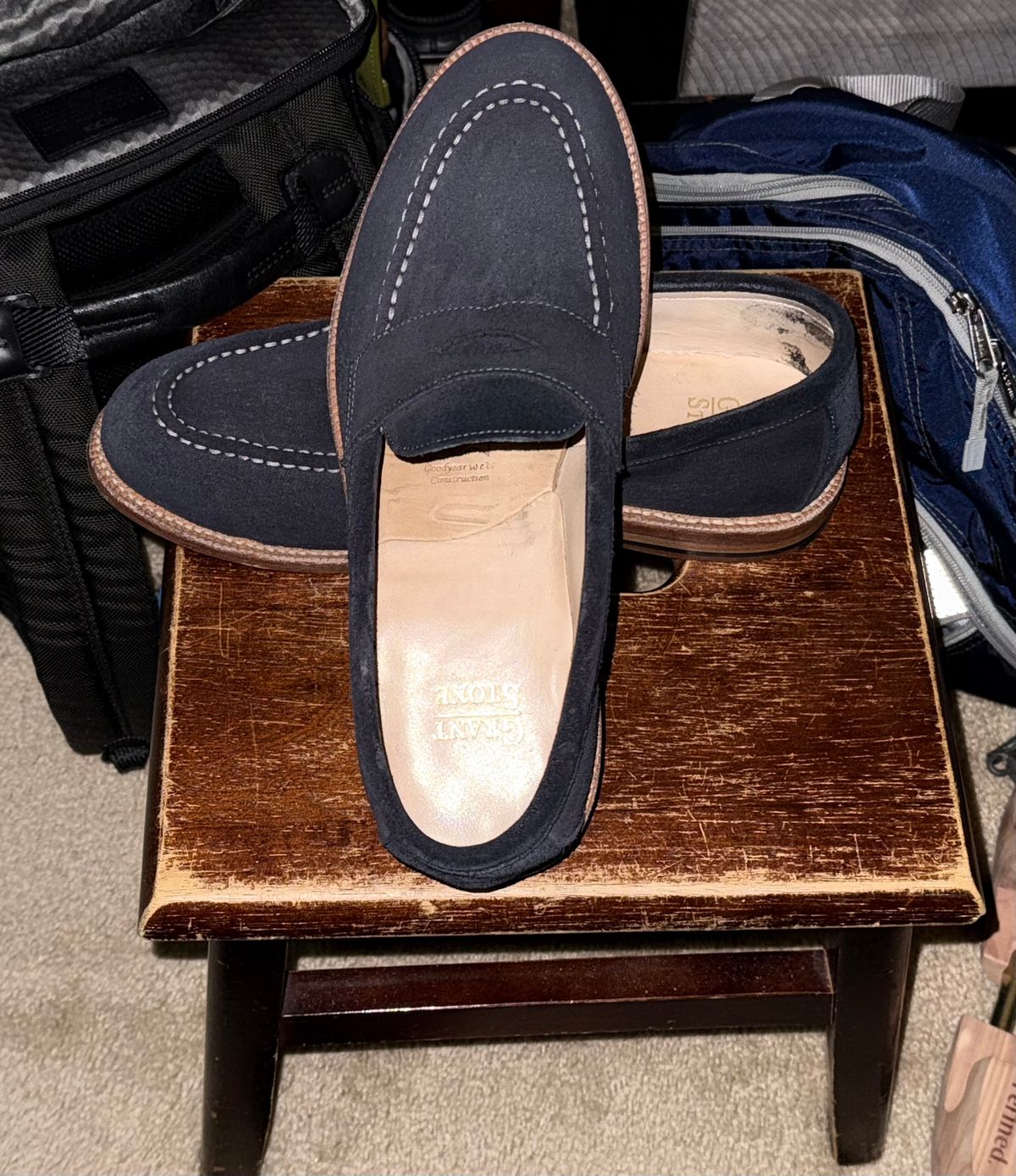 Photo by boots_4_me on August 21, 2025 of the Grant Stone Traveler Loafer in C.F. Stead Navy Janus Calf Suede.