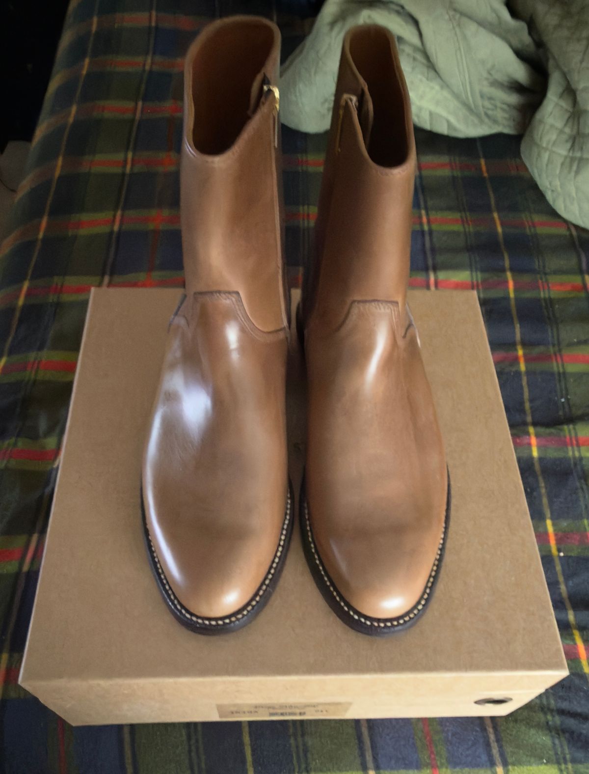 Photo by boots_4_me on February 19, 2026 of the Grant Stone Elias in Horween Dune Chromexcel.